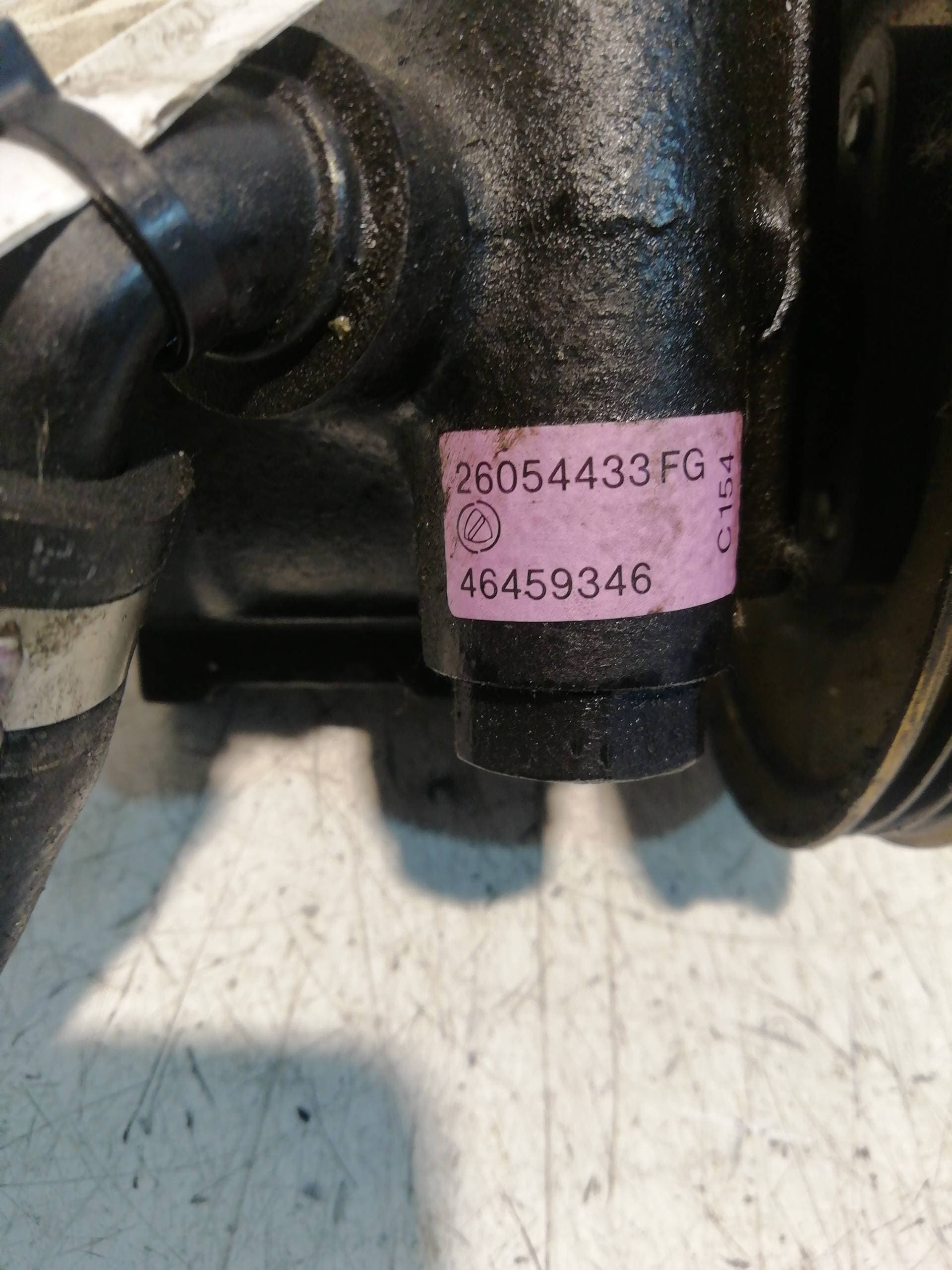 Bomba direccion FIAT BRAVO (182) 2