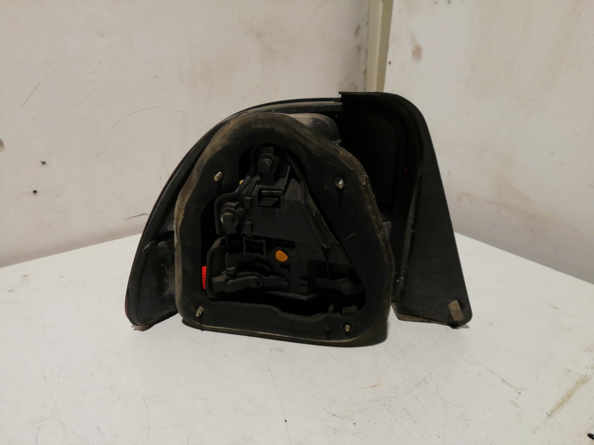 Piloto trasero derecho MG SERIE 400 (RT) 2