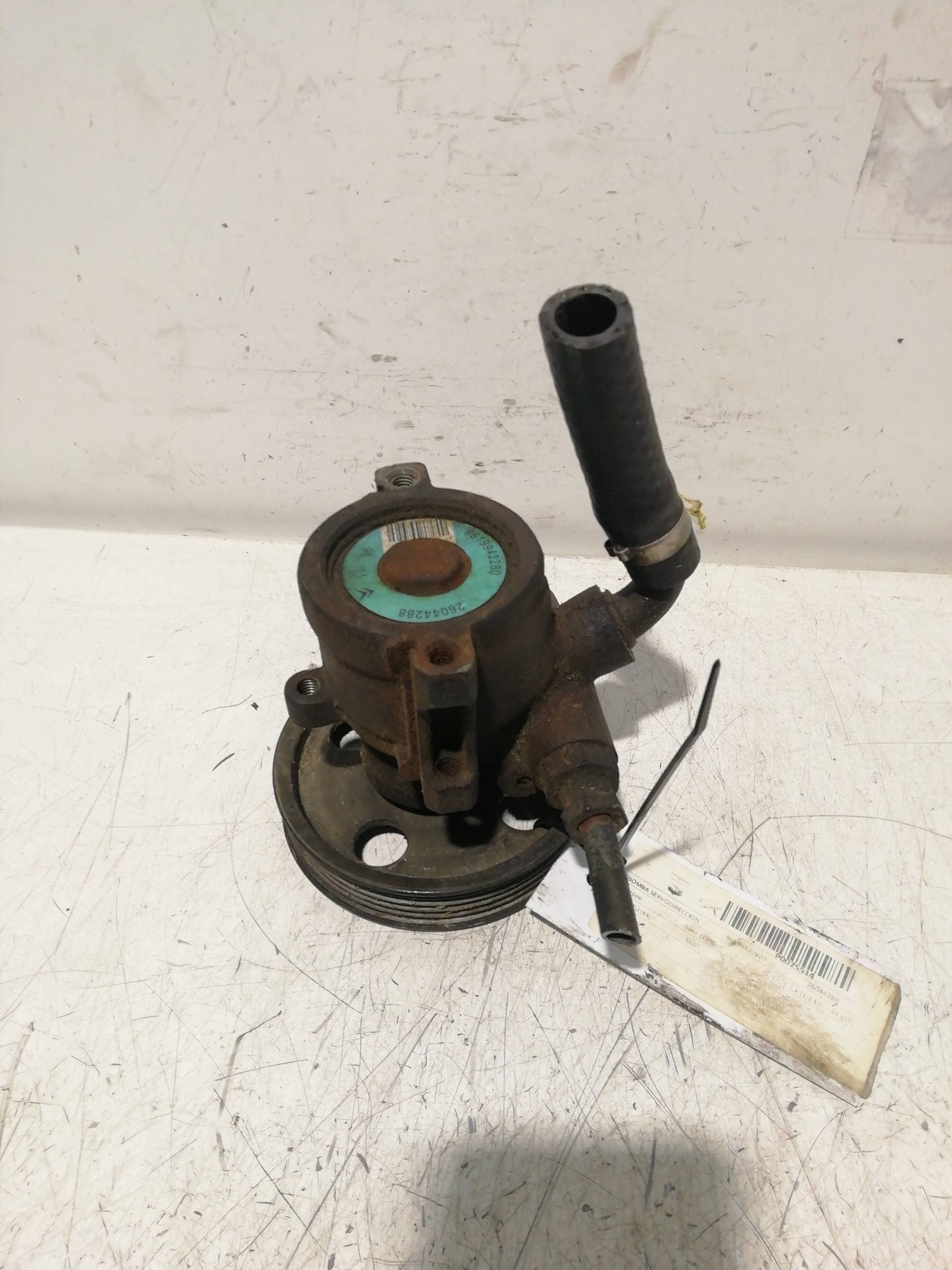 Bomba direccion CITROEN SAXO 3