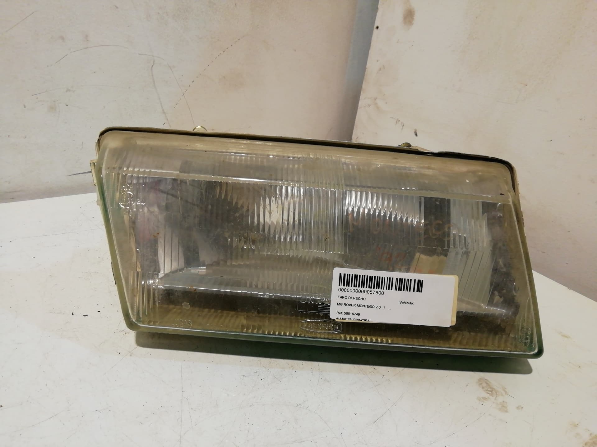 Faro derecho MG MONTEGO