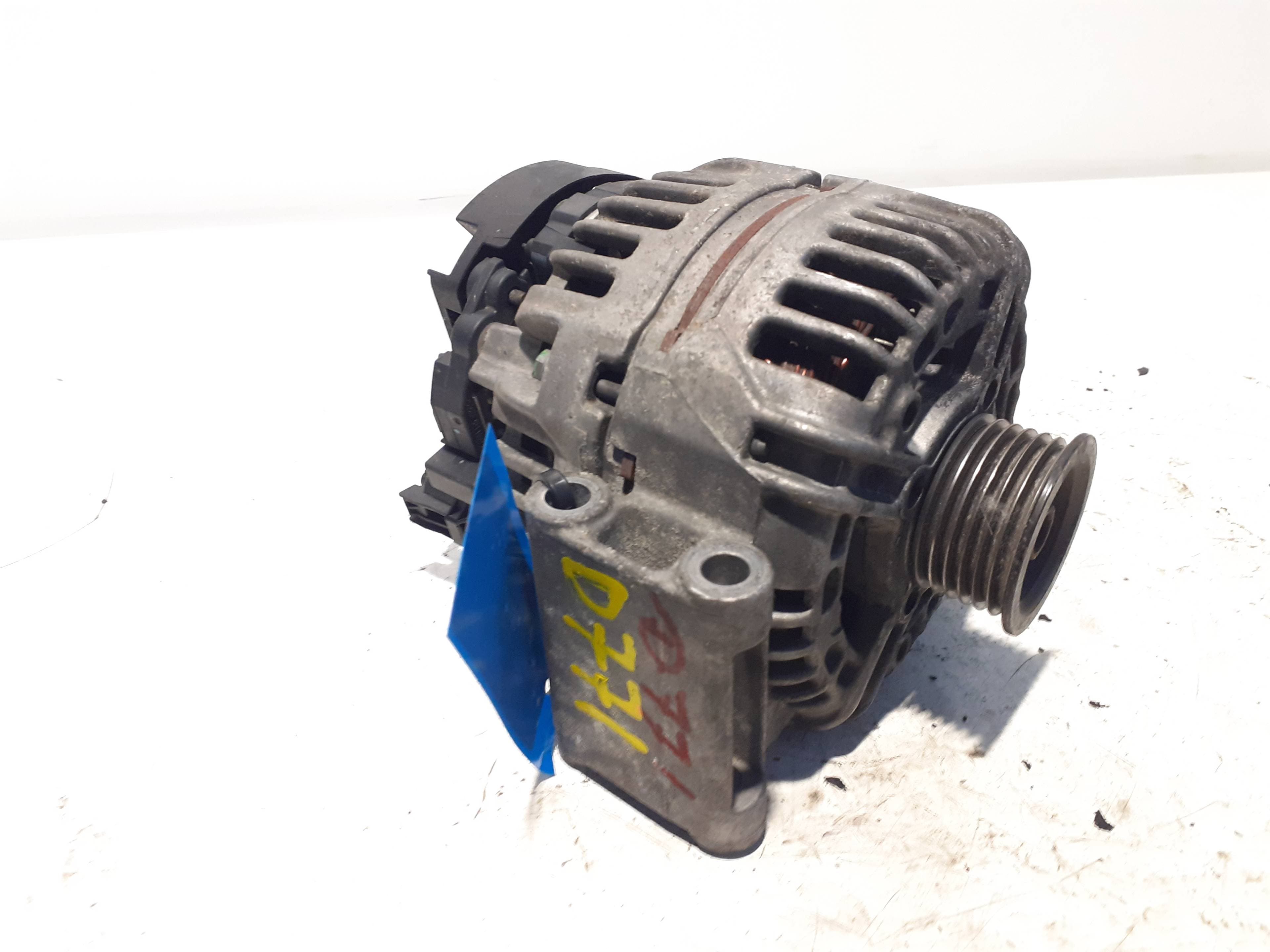 Alternador MINI II 4