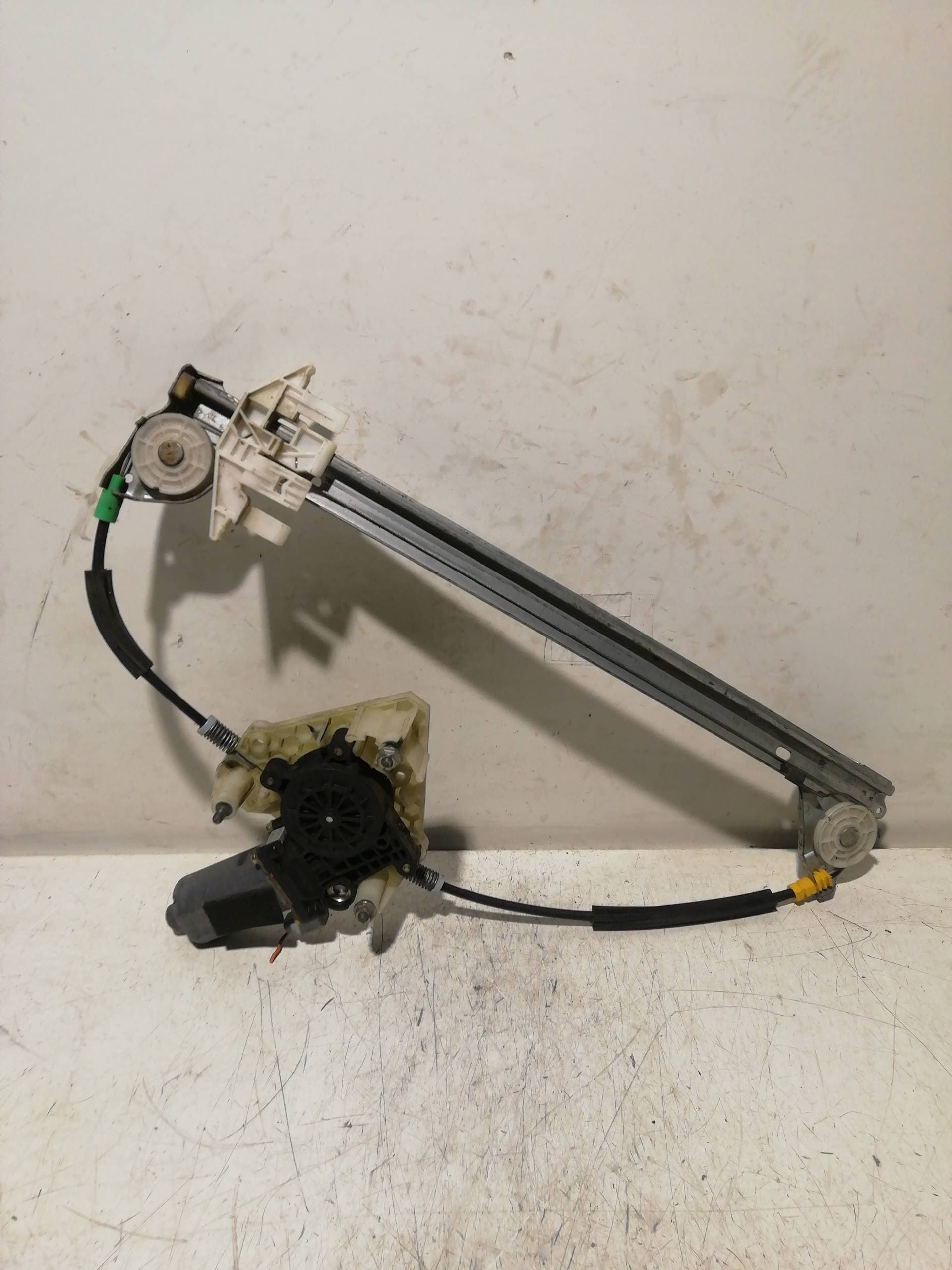 Elevalunas trasero derecho PEUGEOT 406 BERLINA (S1/S2)
