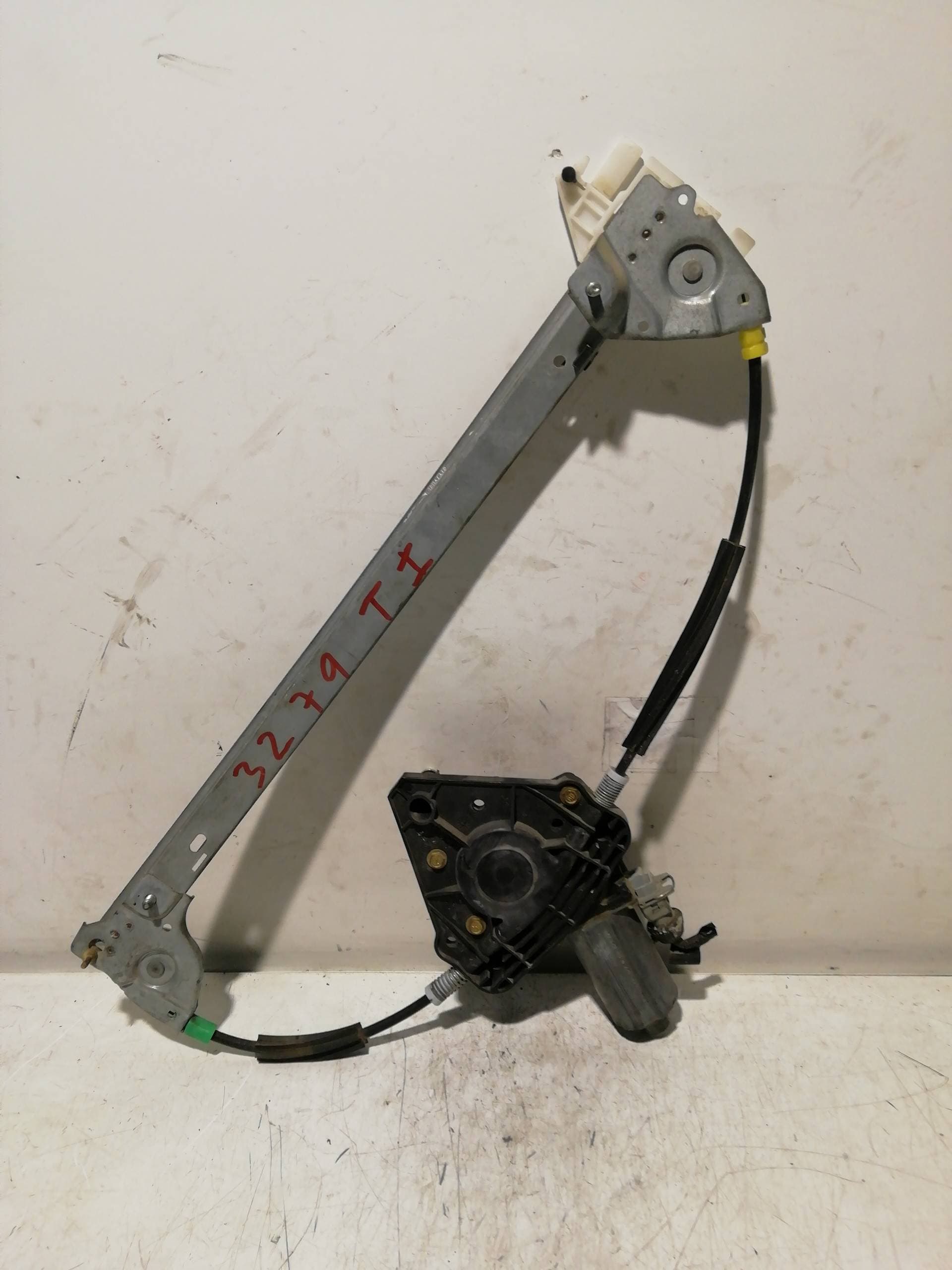 Elevalunas trasero izquierdo PEUGEOT 406 BERLINA (S1/S2) 5