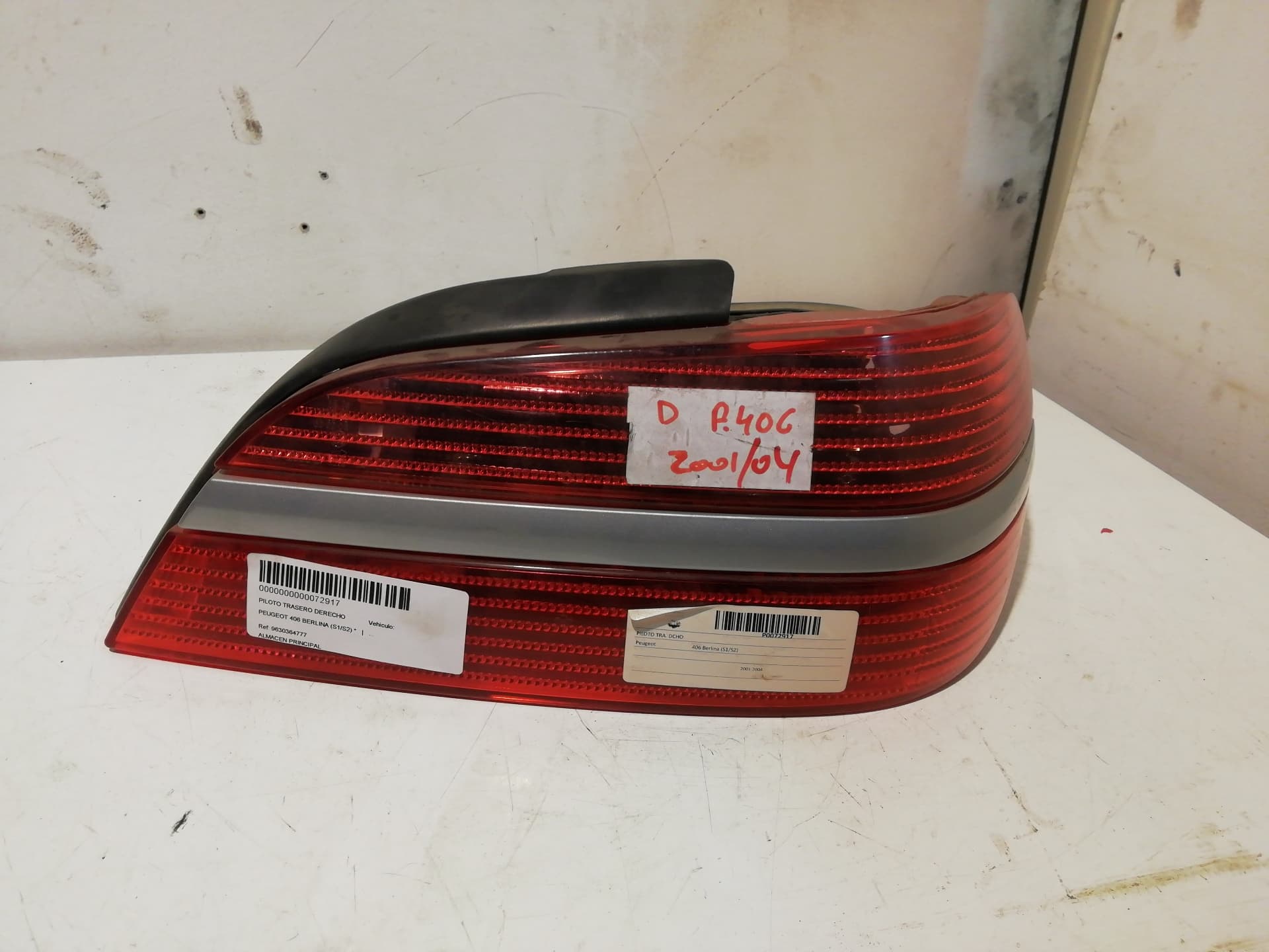 Piloto trasero derecho PEUGEOT 406 BERLINA (S1/S2)
