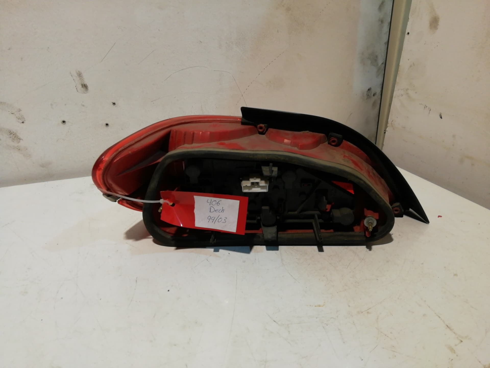 Piloto trasero derecho PEUGEOT 406 BERLINA (S1/S2) 2