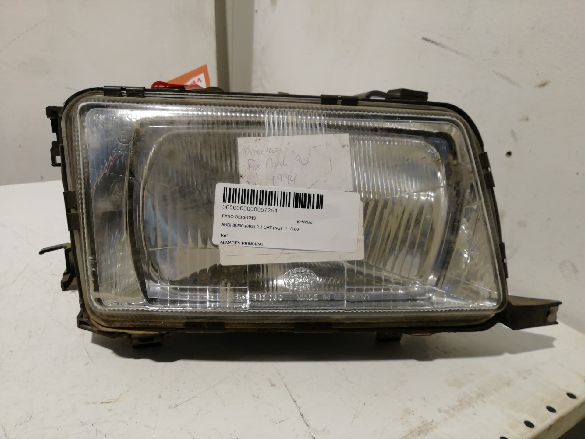 Faro derecho AUDI 80/90 (893)