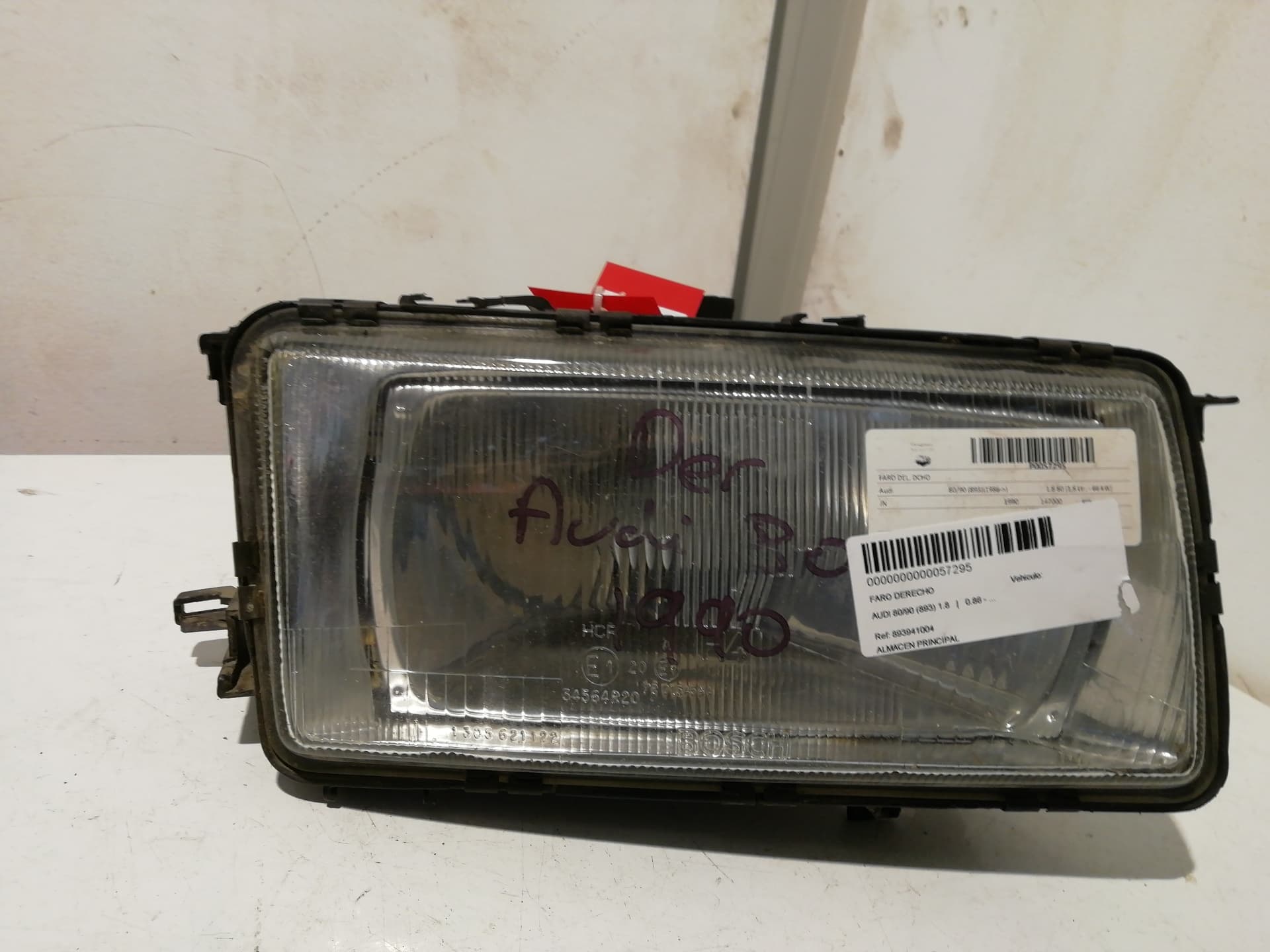 Faro derecho AUDI 80/90 (893)