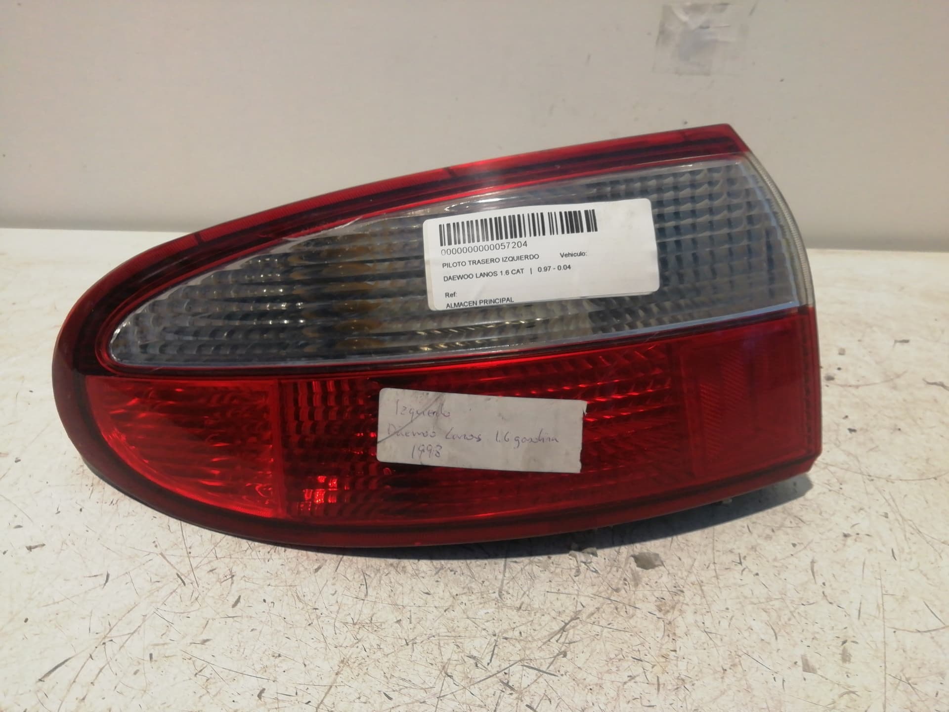 Piloto trasero izquierdo DAEWOO LANOS 3