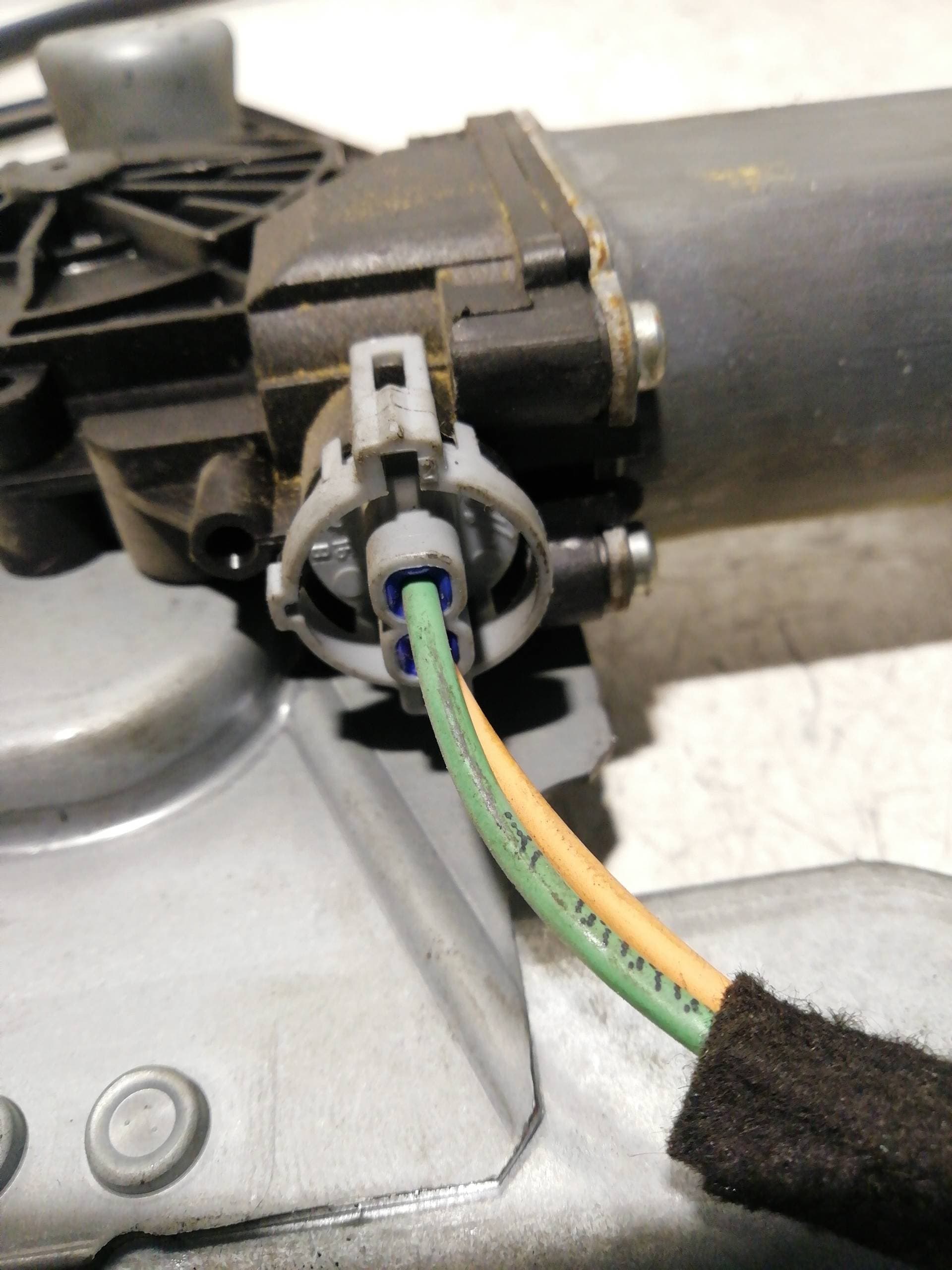Motor elevalunas delantero derecho OPEL ASTRA F FURGONETA 4