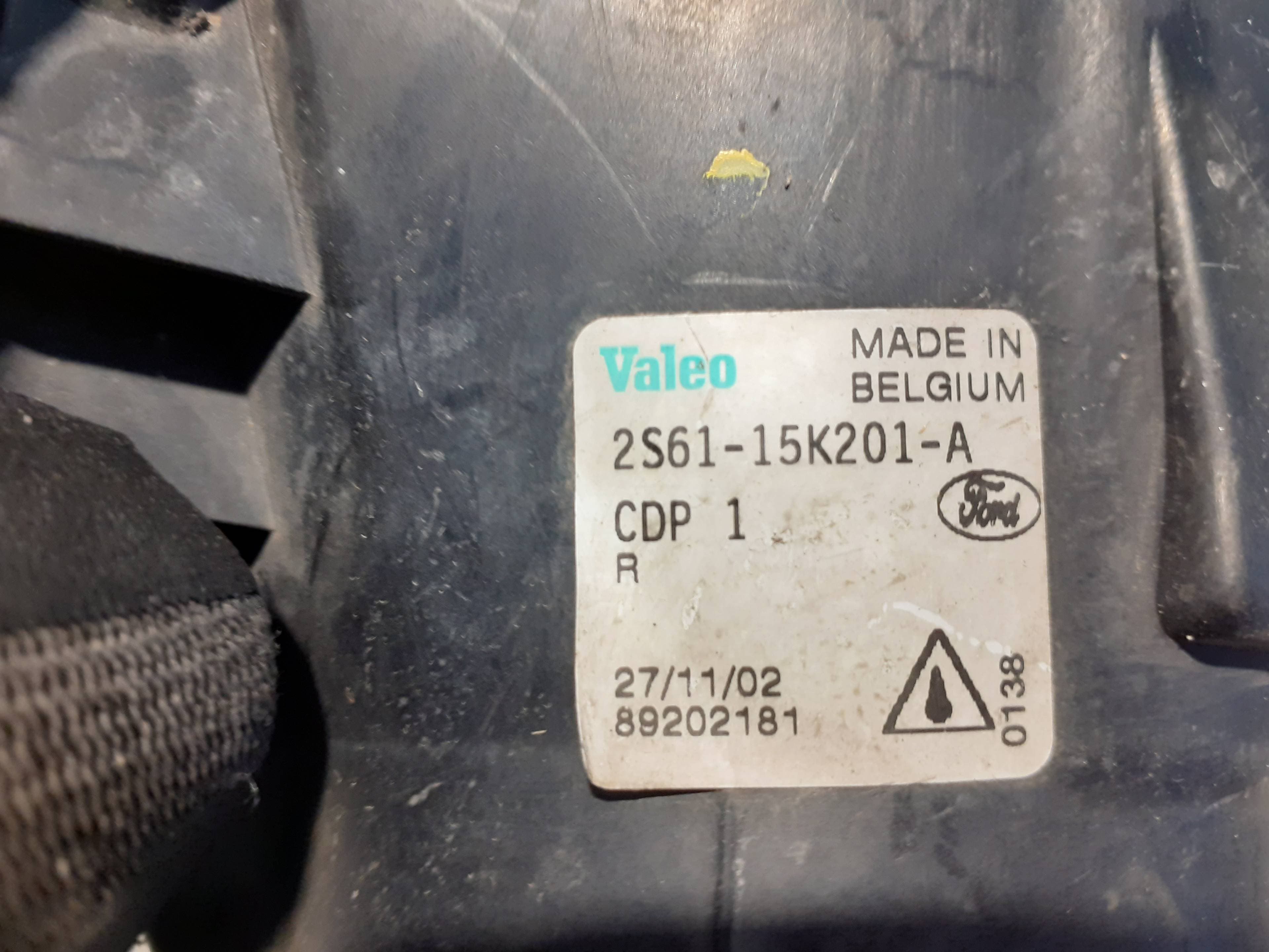 Faro antiniebla derecho FORD FIESTA BERLINA 2