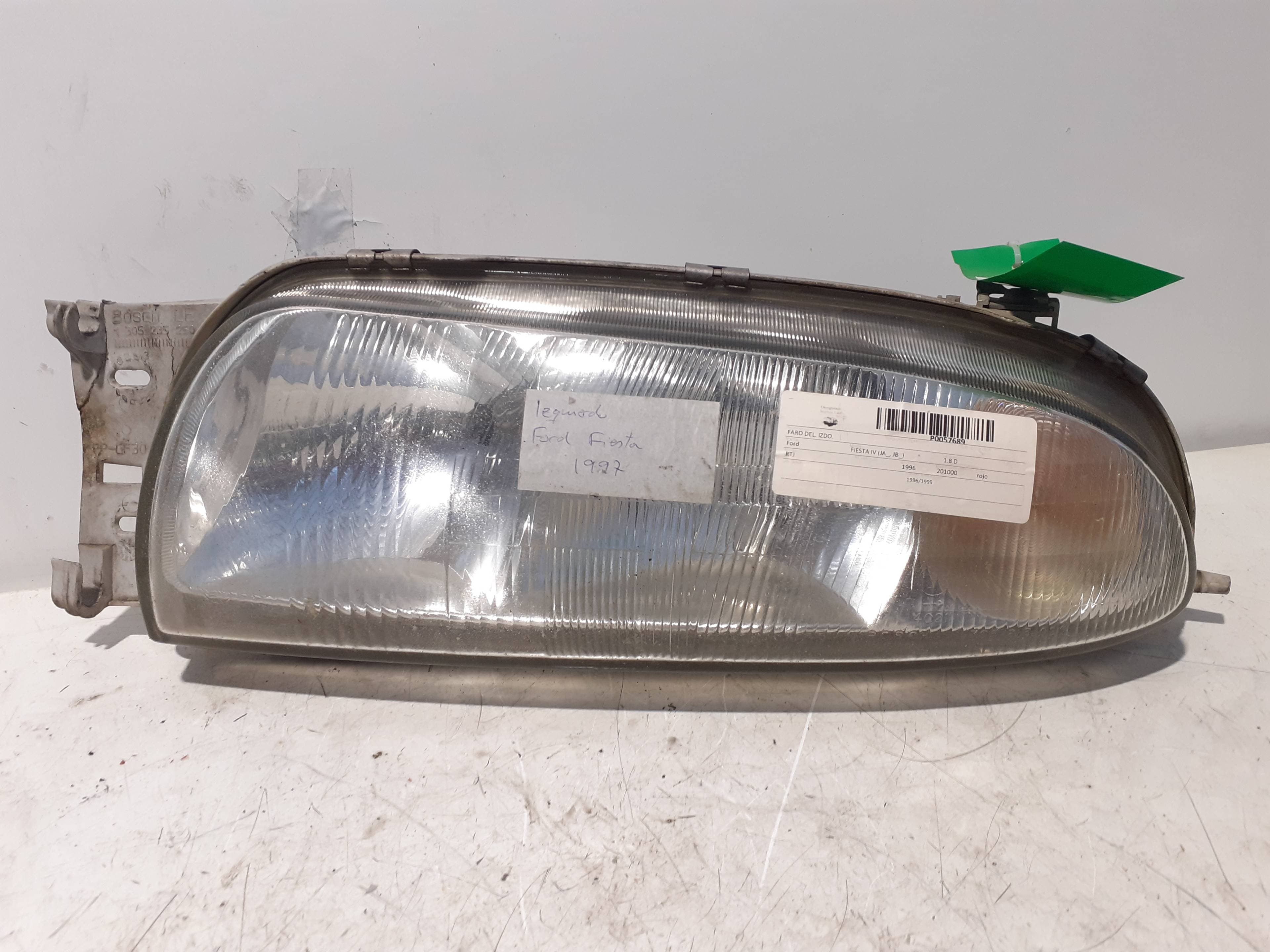 Faro izquierdo FORD FIESTA BERLINA