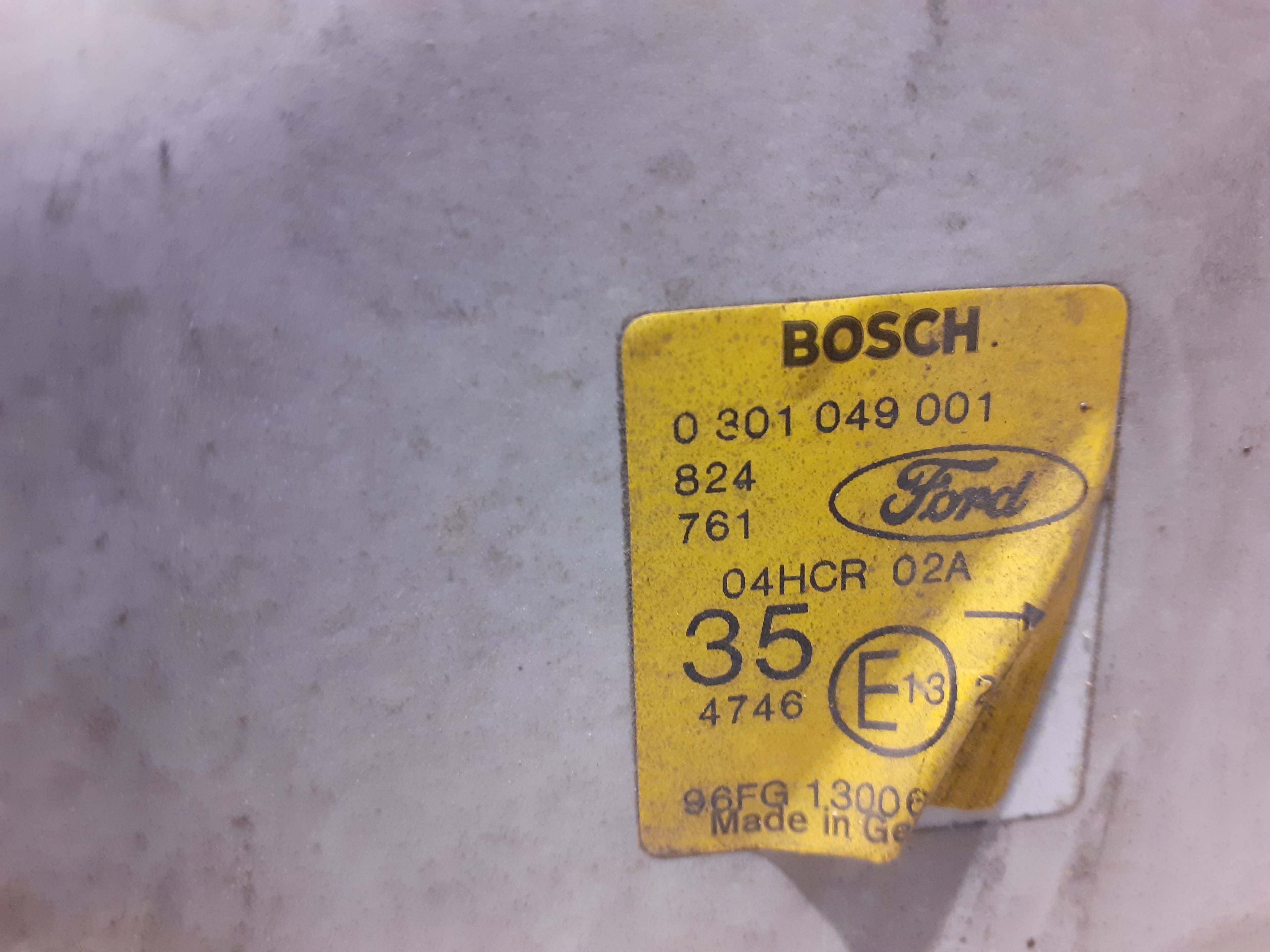 Faro izquierdo FORD FIESTA BERLINA 2