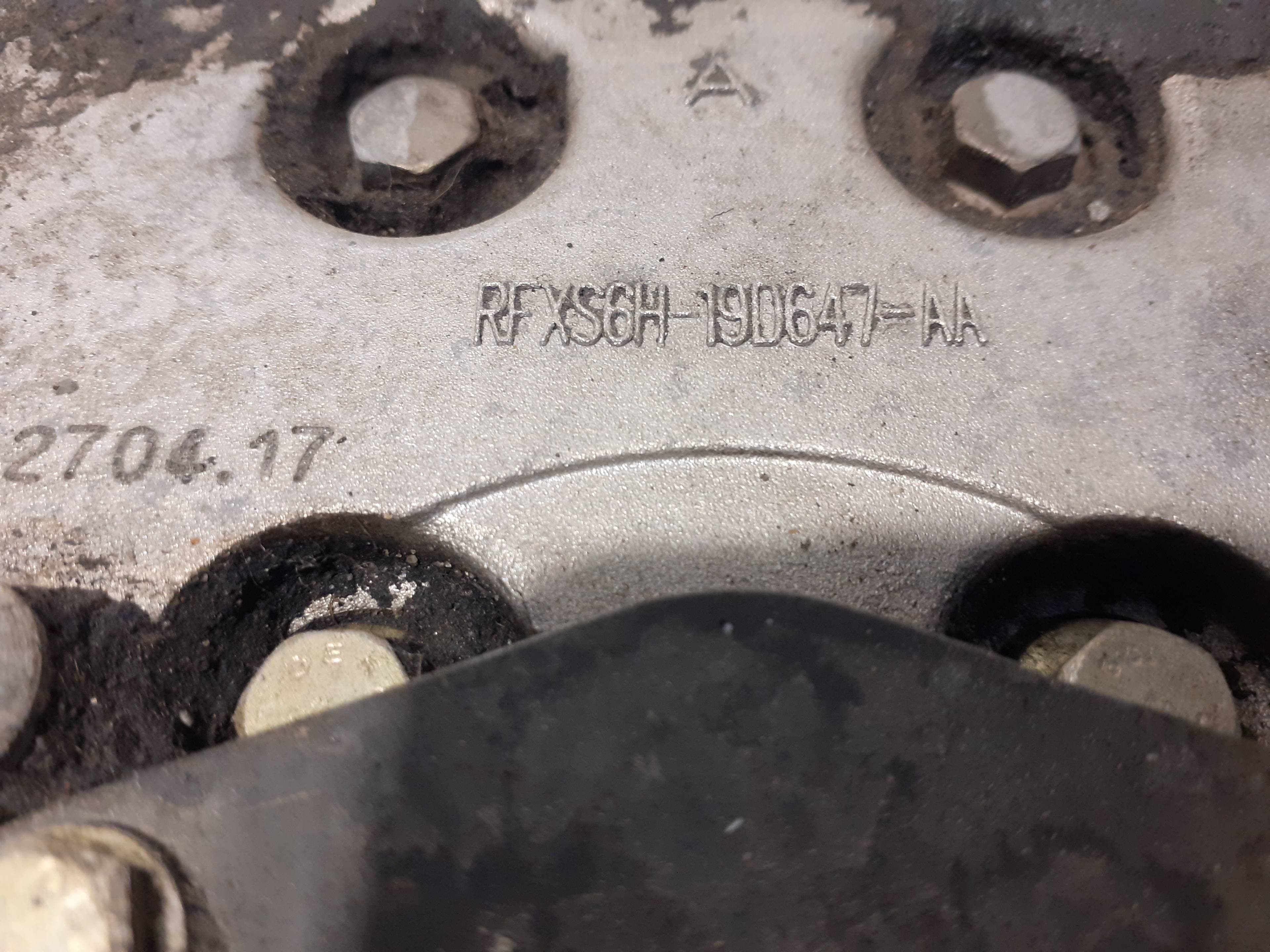 Recambio FORD FIESTA BERLINA ref. 19D647AA 2