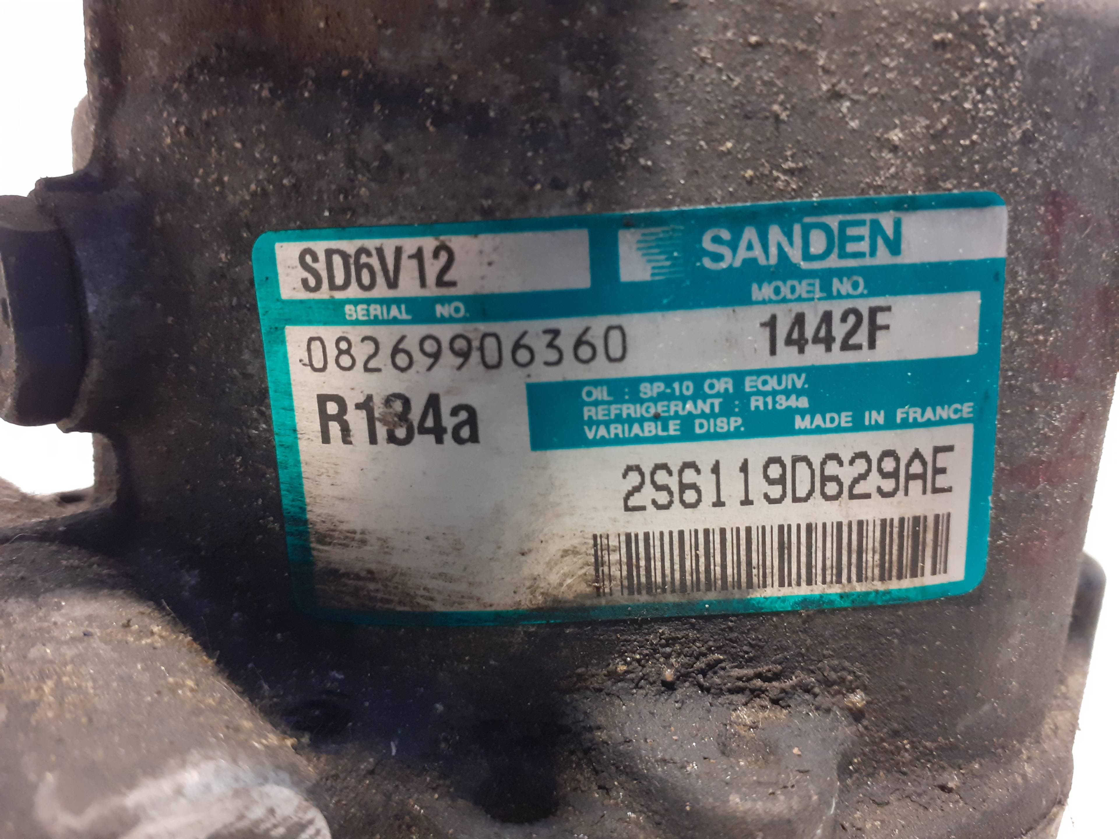 Recambio FORD FIESTA BERLINA ref. SD6V121442F 2