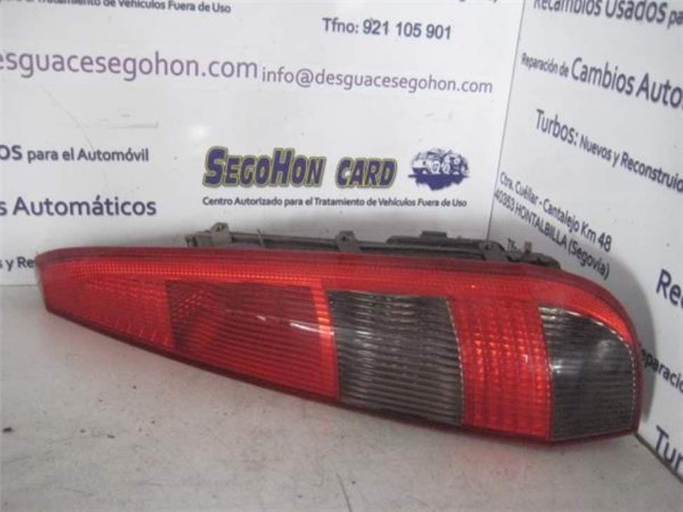 Piloto trasero derecho FORD FIESTA BERLINA