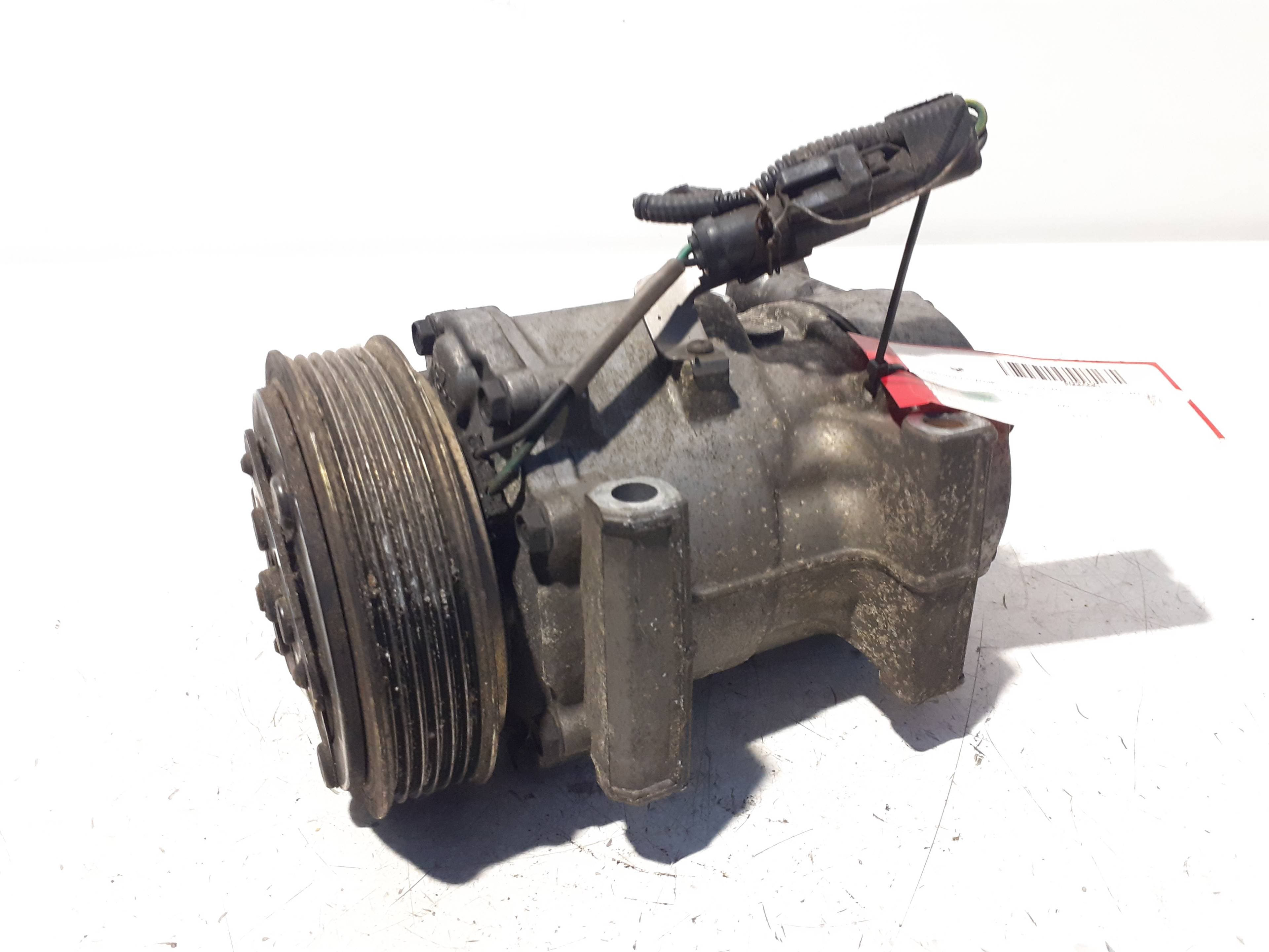 Recambio FORD FIESTA BERLINA ref. 2S6119D629AE 4