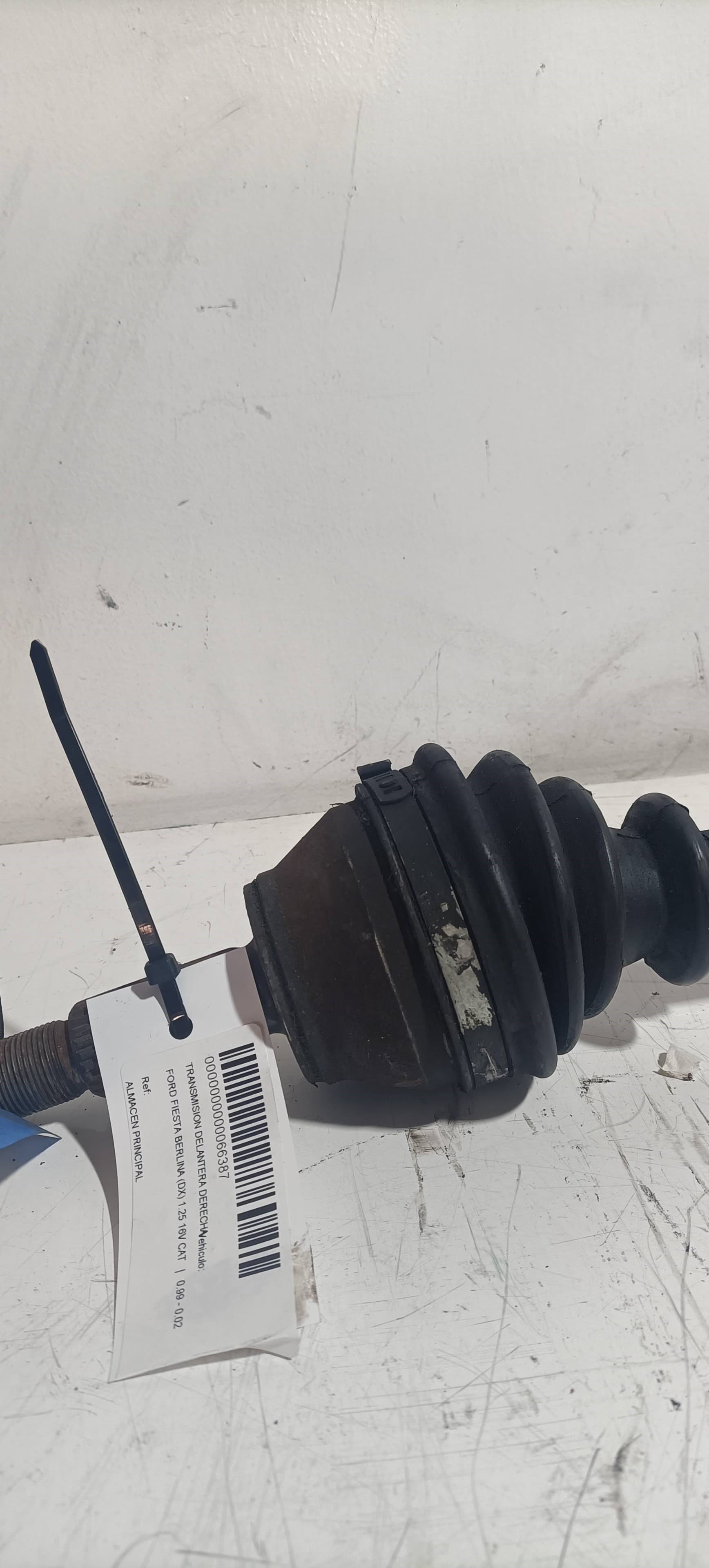 Transmision delantera derecha FORD FIESTA BERLINA 2