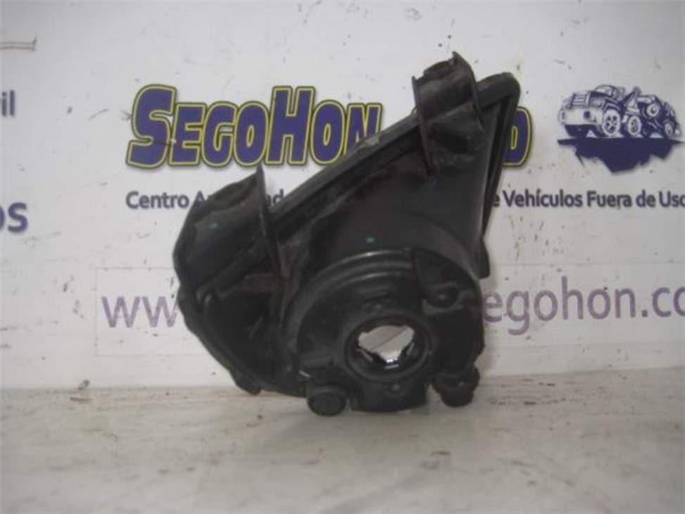 Faro antiniebla izquierdo FORD FIESTA BERLINA 2