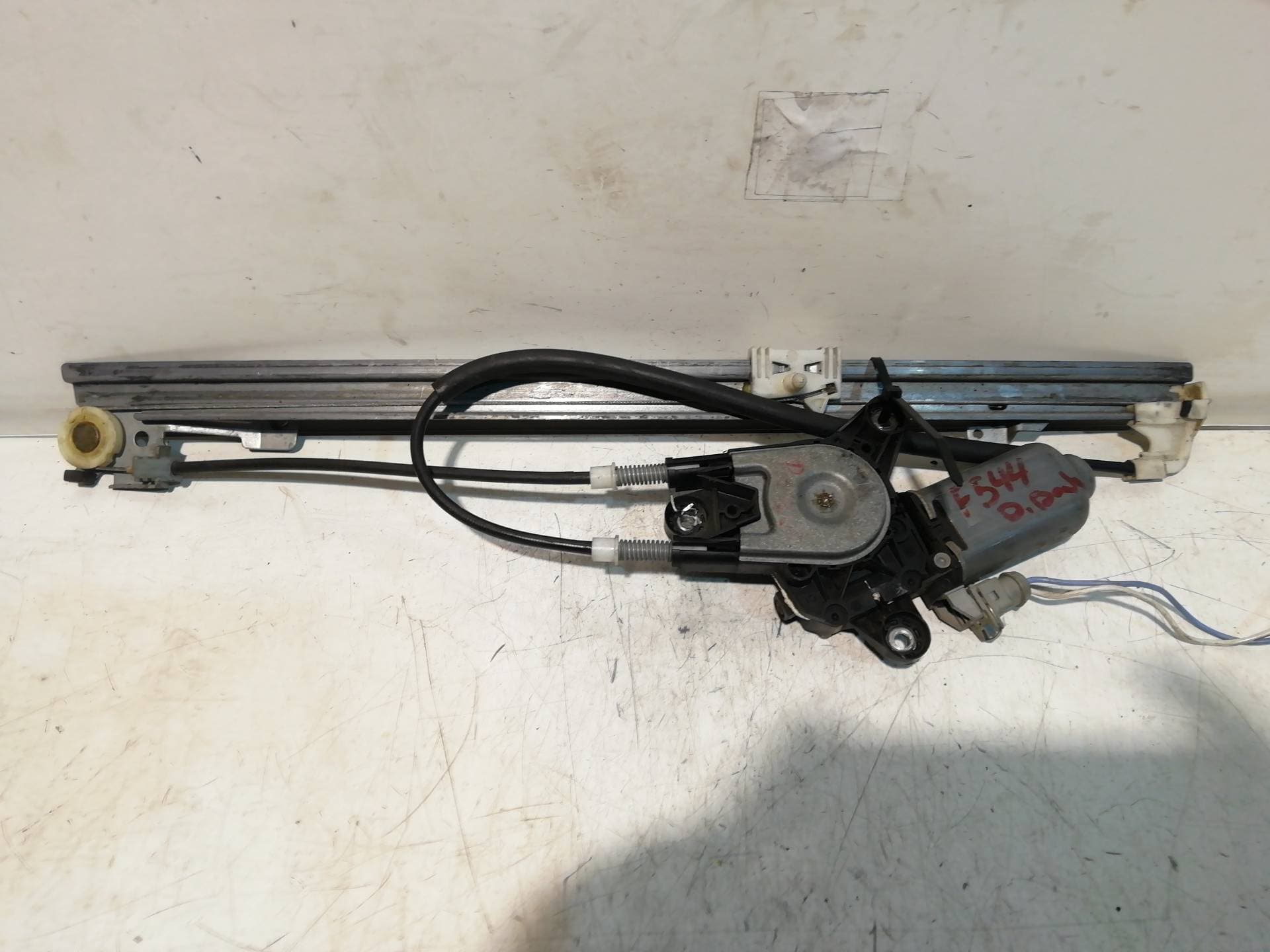 Motor elevalunas delantero derecho PEUGEOT 309
