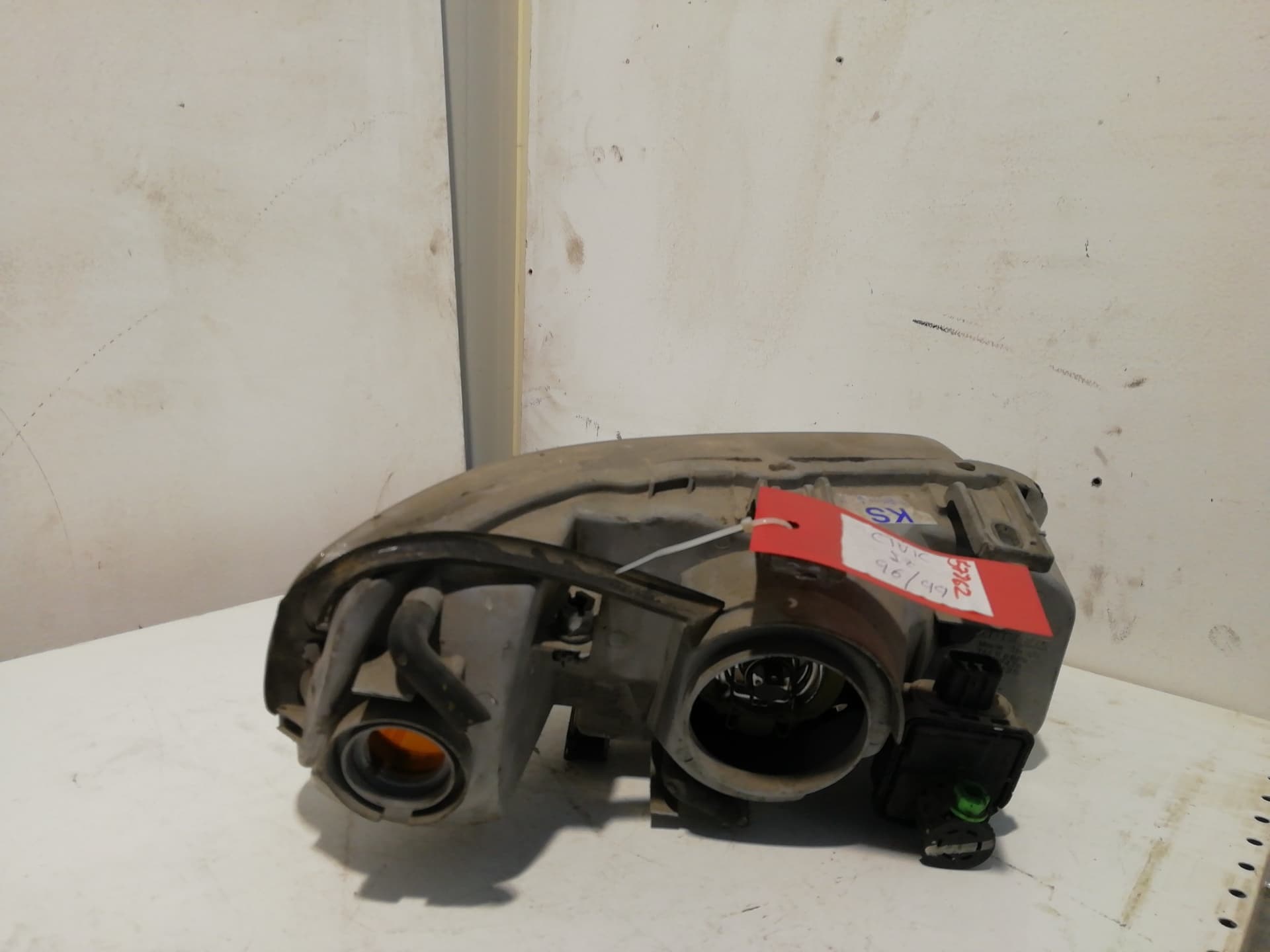 Faro izquierdo HONDA CIVIC BERLINA .5 (MA/MB) 2