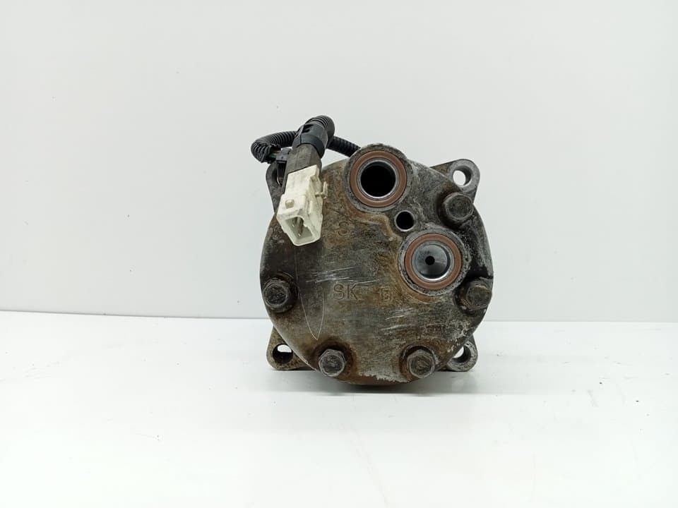 Recambio PEUGEOT 205 BERLINA ref. SD7H15787096168219806453P5 5
