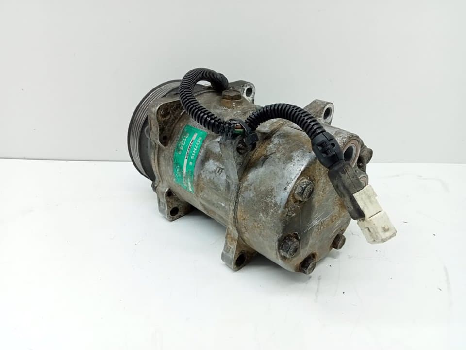 Recambio PEUGEOT 205 BERLINA ref. SD7H15787096168219806453P5 4