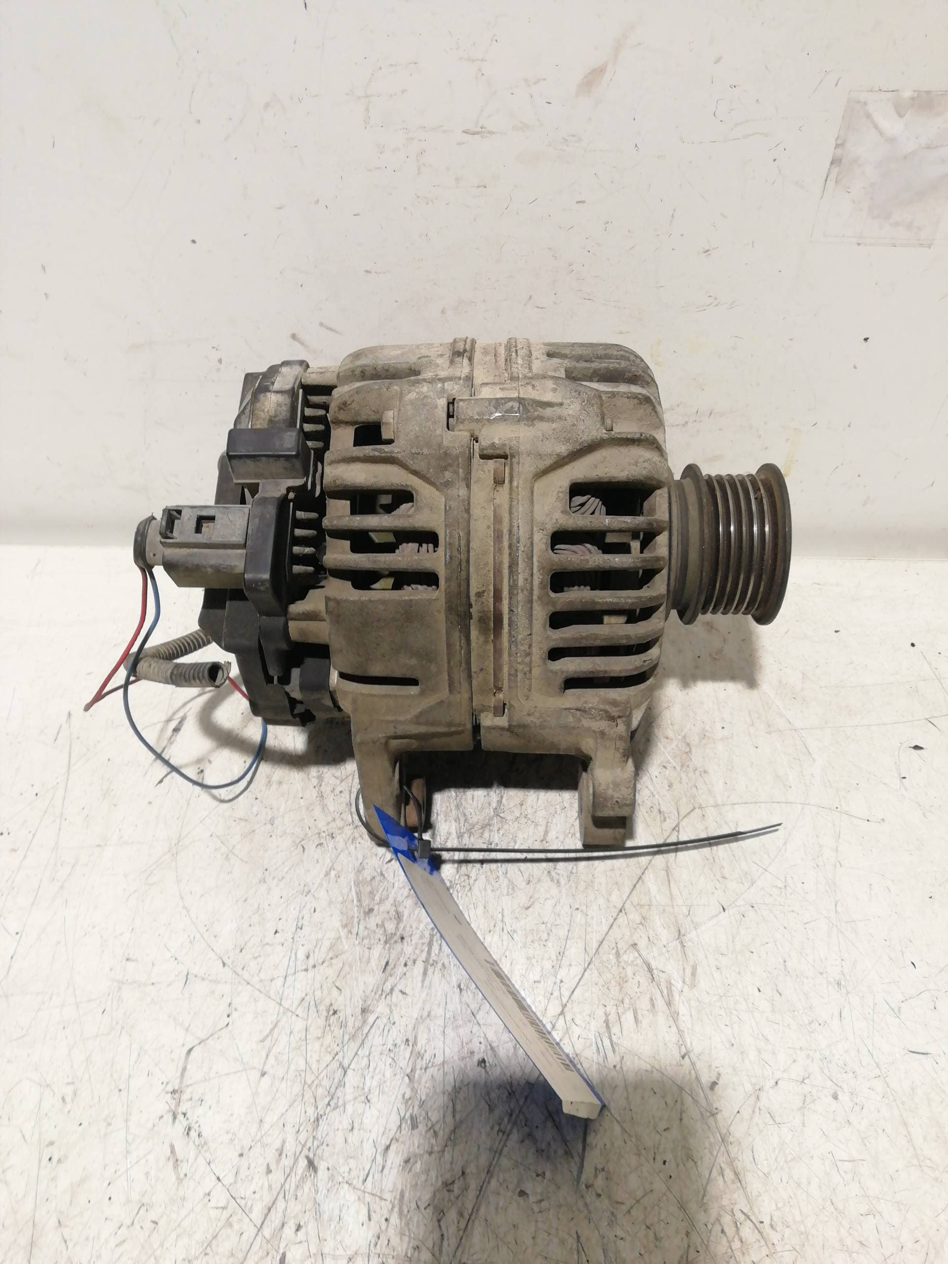 Alternador SEAT IBIZA (6K1) 4