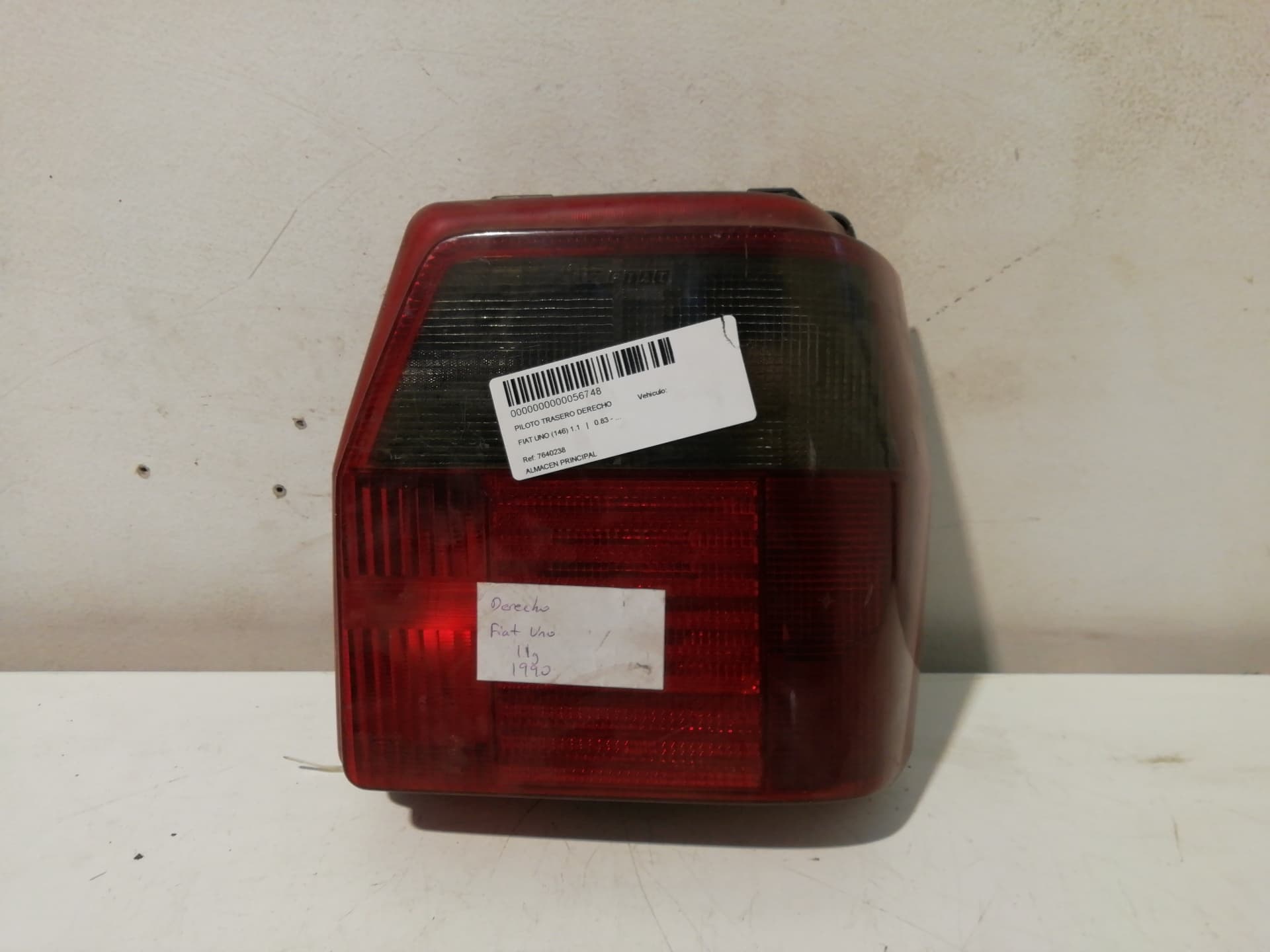 Piloto trasero derecho FIAT UNO (146)