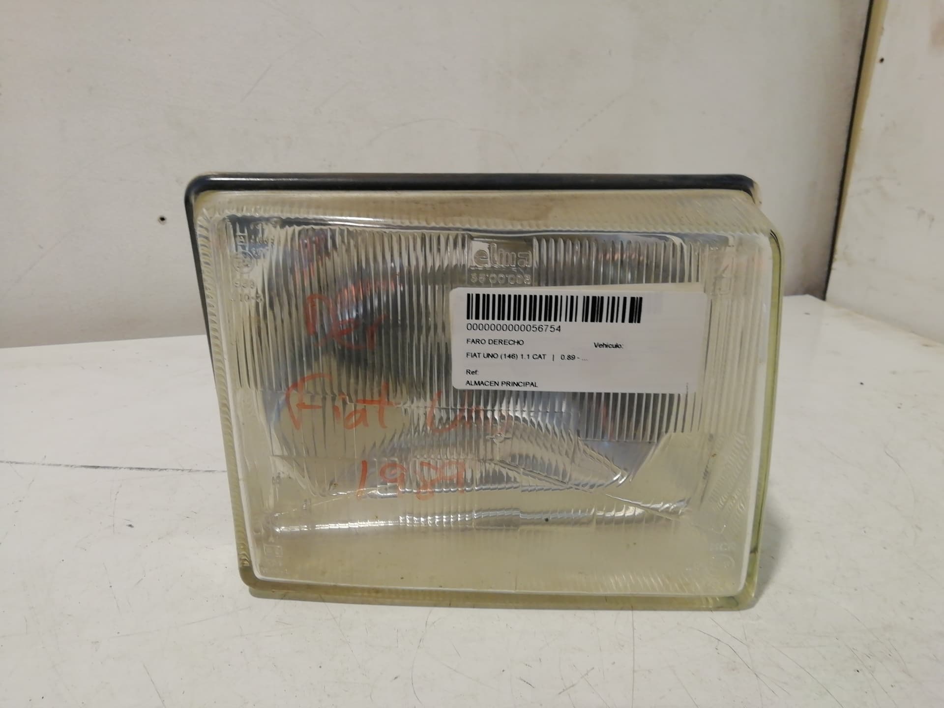 Faro derecho FIAT UNO (146)