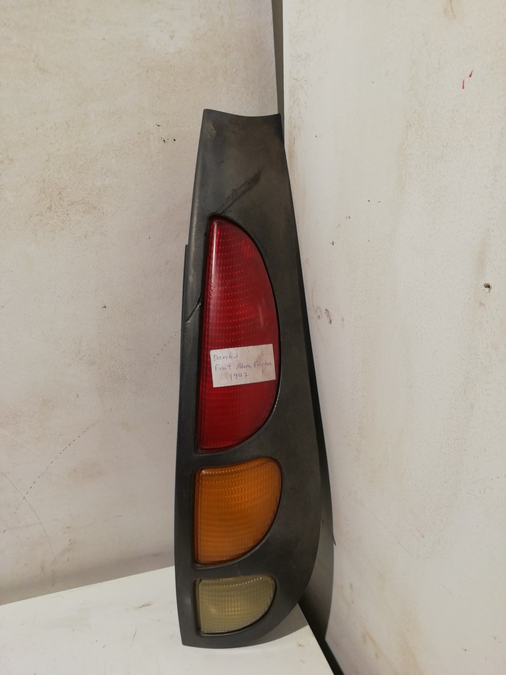 Piloto trasero derecho FIAT MAREA BERLINA (185)