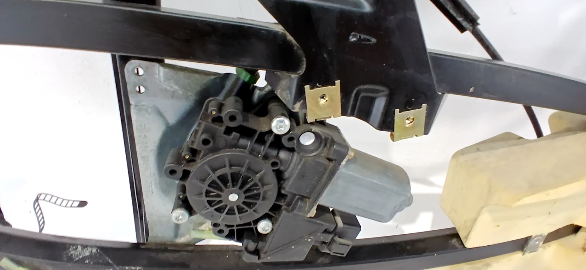 Elevalunas delantero derecho AUDI A4 BERLINA (B5) 2