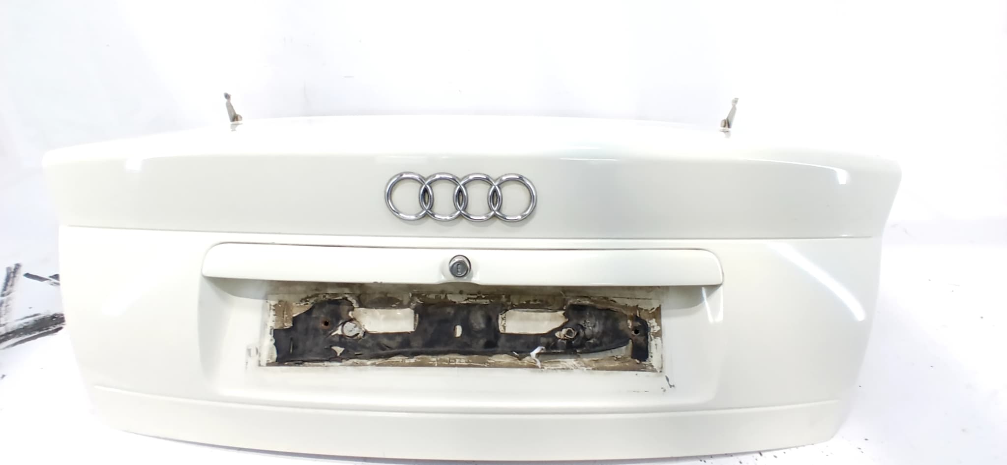 Porton trasero AUDI A4 BERLINA (B5)