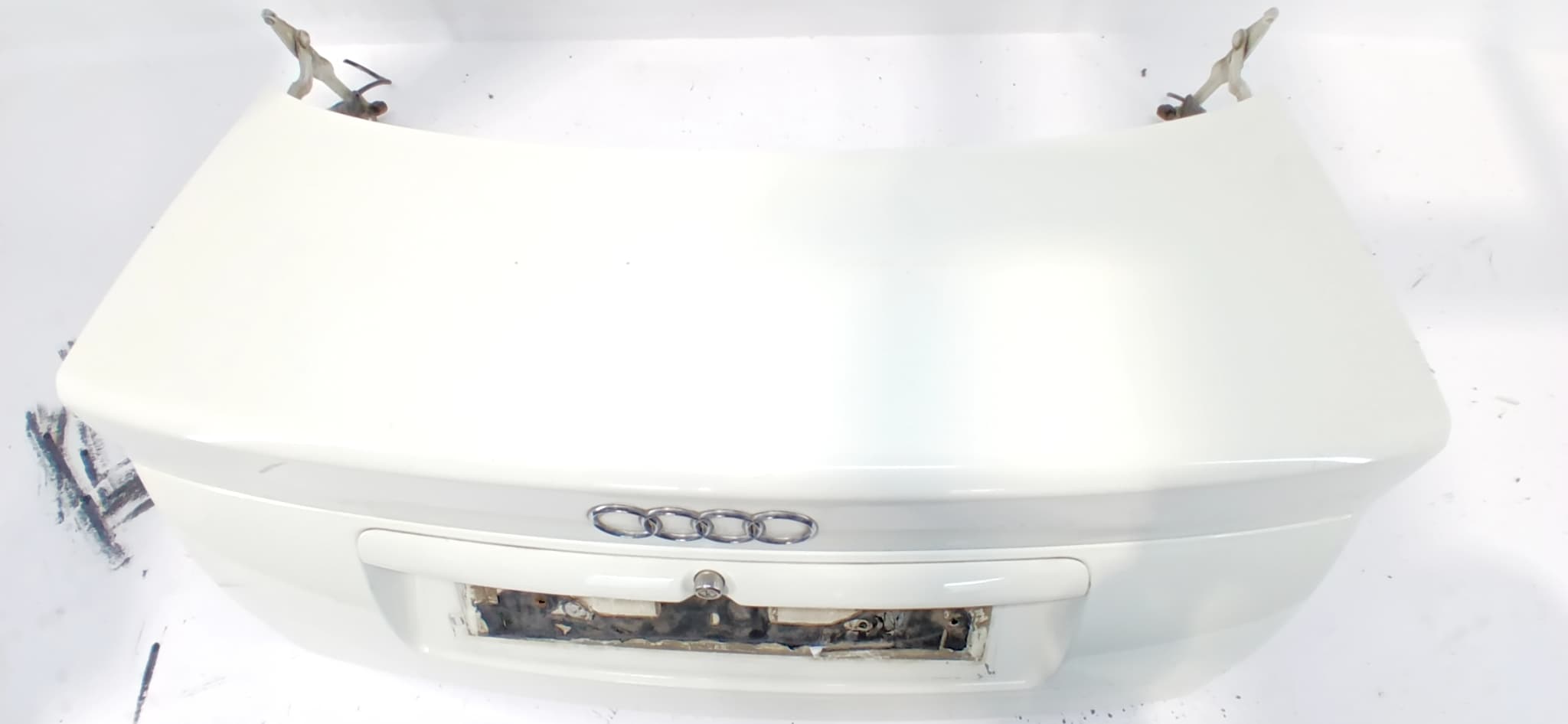 Porton trasero AUDI A4 BERLINA (B5) 3