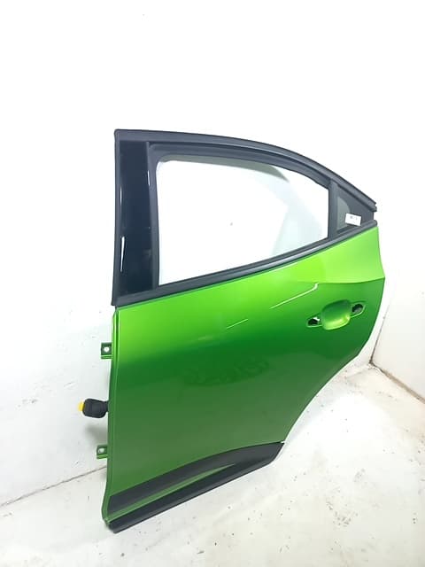 Puerta trasera izquierda OPEL MOKKA 3