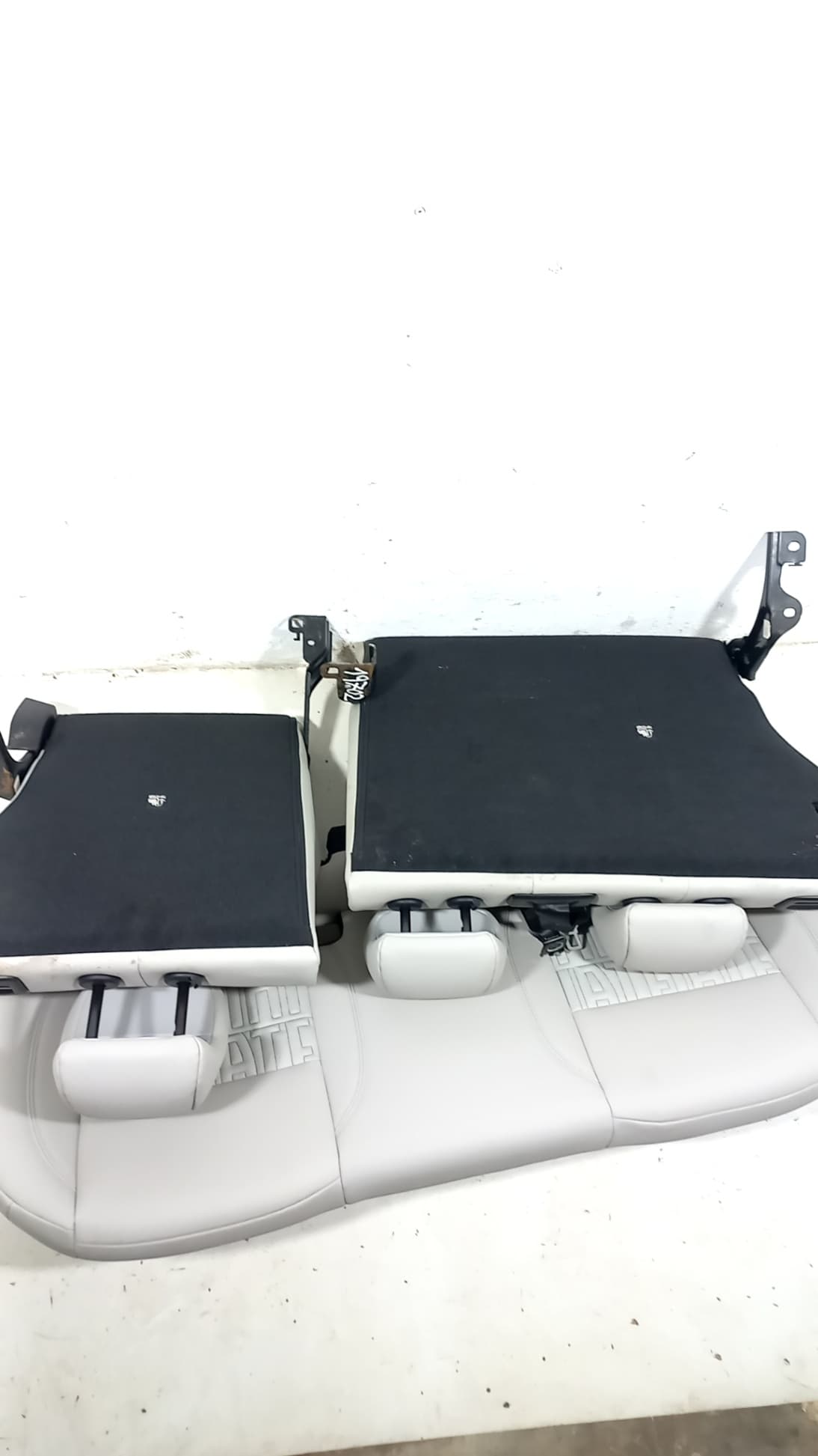 Cerradura asientos traseros FIAT 600E / 600 (365_, 364_) 2