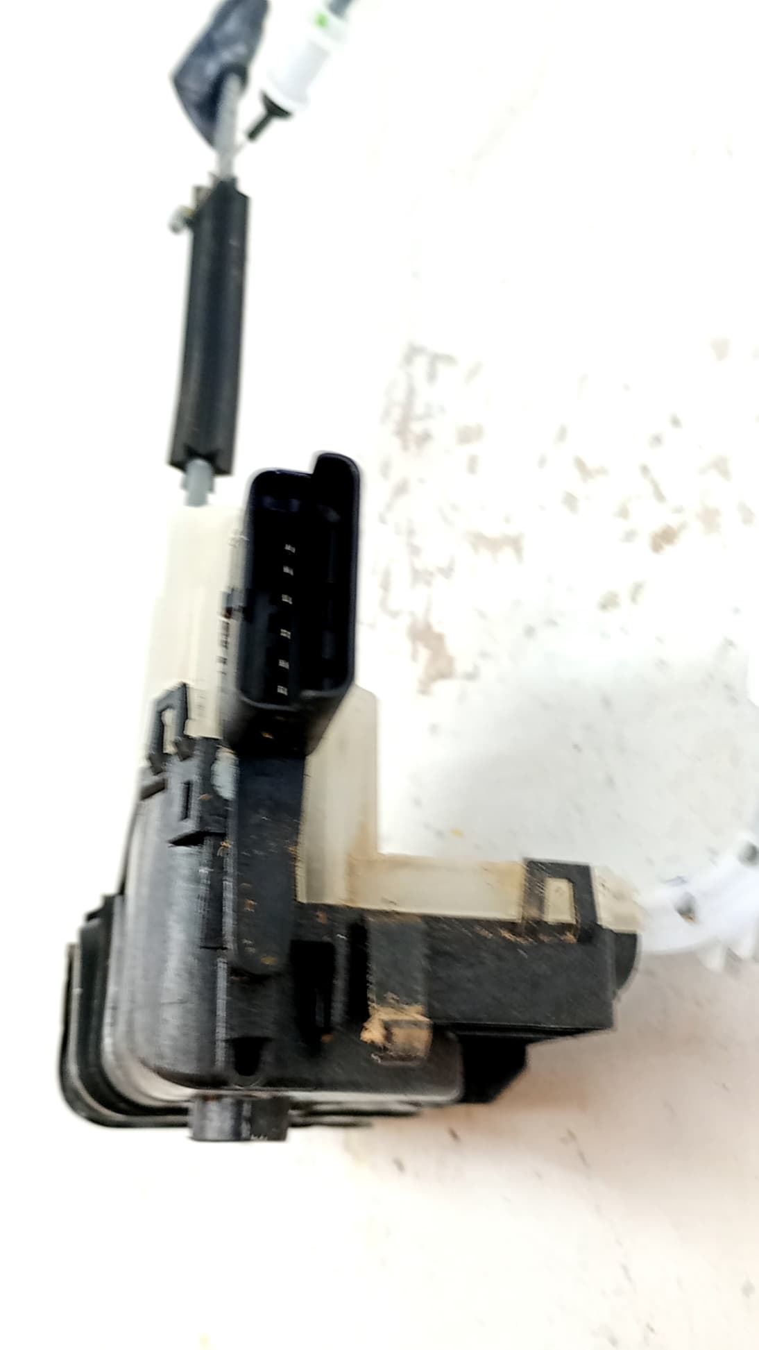 Cerradura puerta delantera izquierda OPEL CORSA F (P2JO) 2