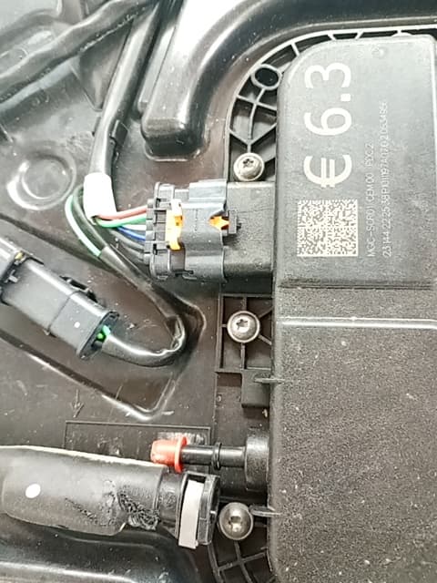 Deposito adblue CITROEN CITROËN C4 X (BD_, BE_, BF_) 3