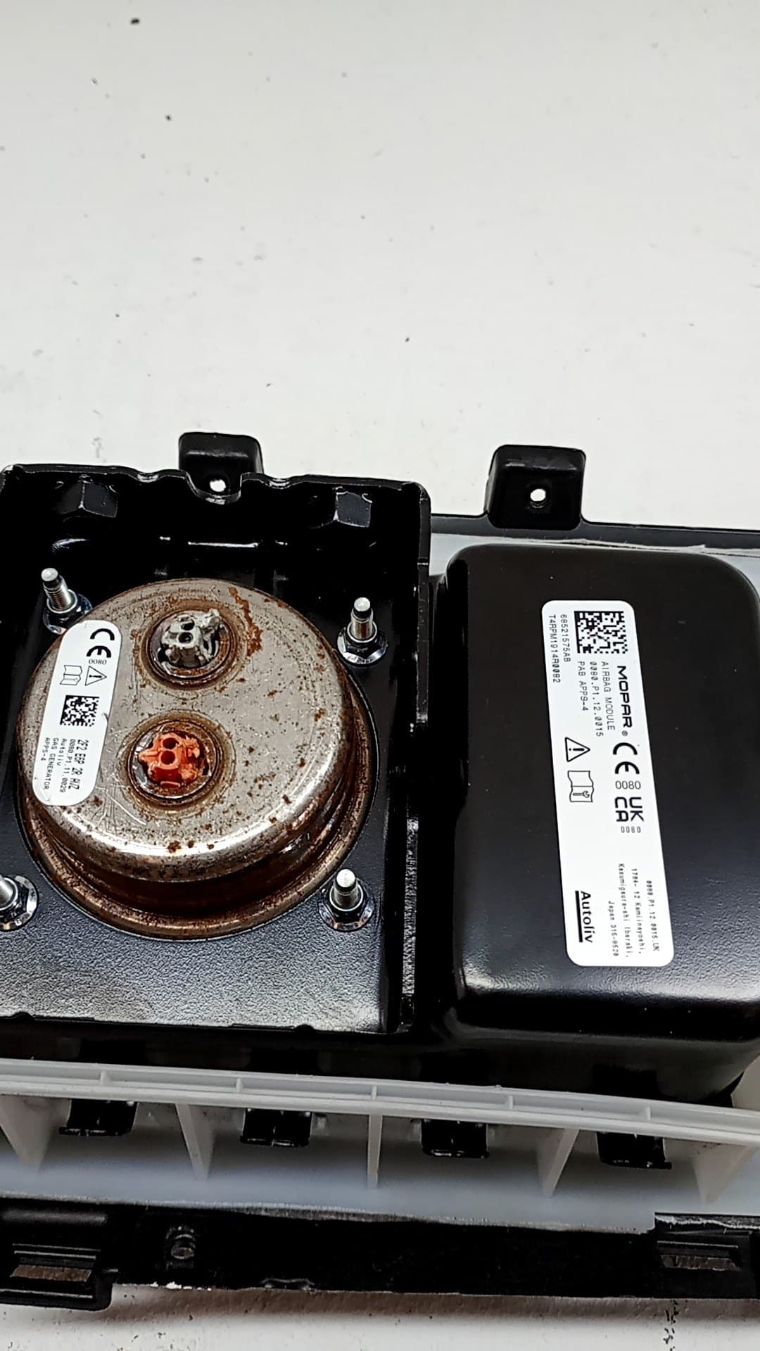 Airbag delantero derecho JEEP WRANGLER IV (JL) 3