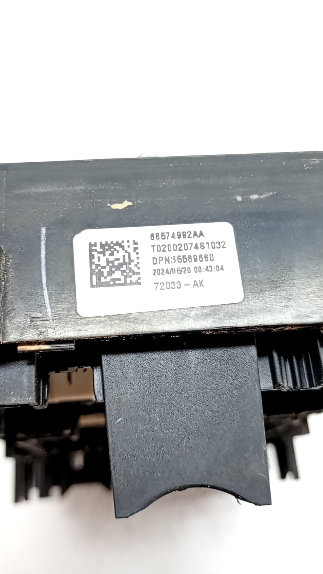 Caja fusibles JEEP WRANGLER IV (JL) 2