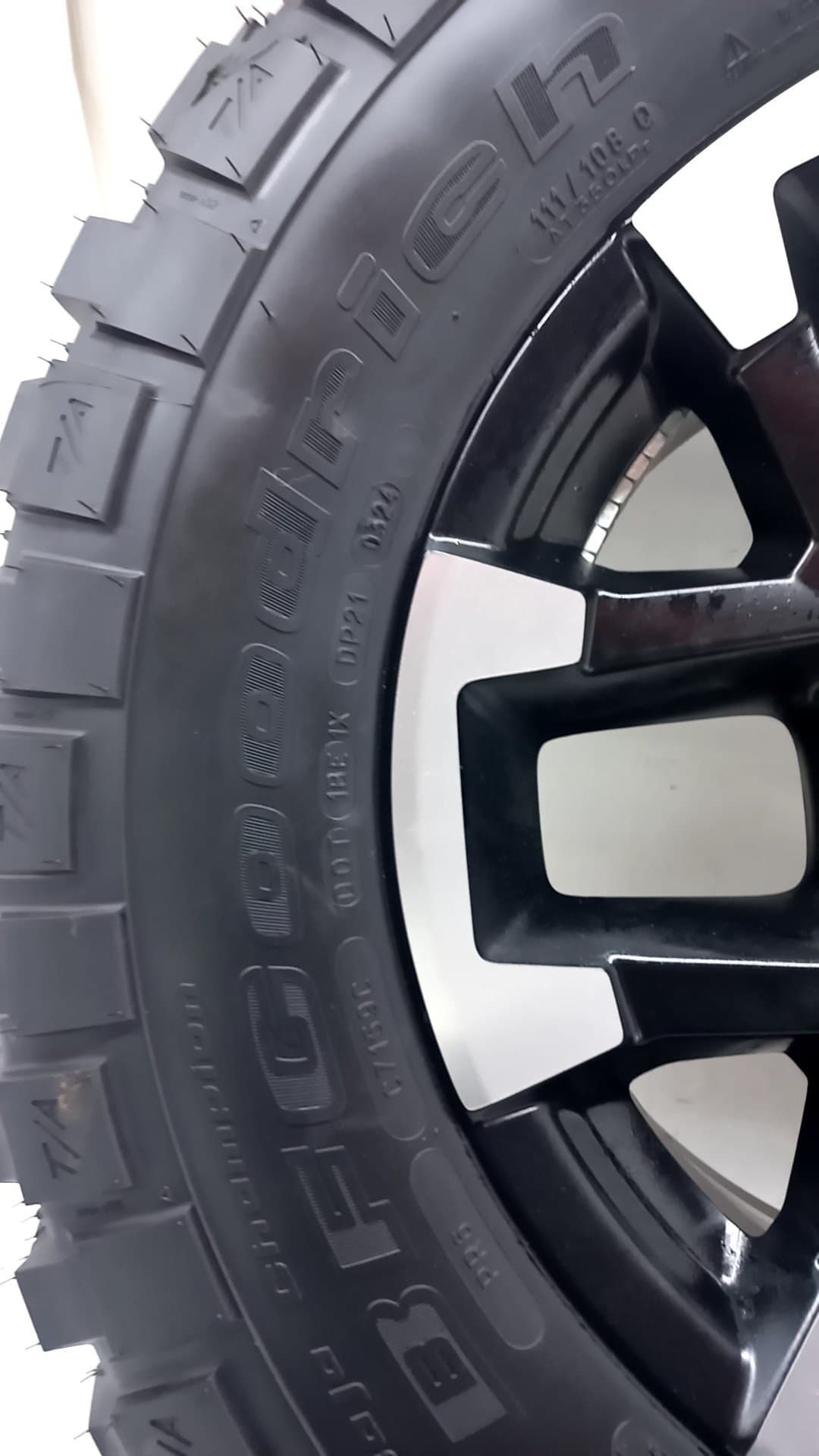 Soporte rueda repuesto JEEP WRANGLER IV (JL) 4