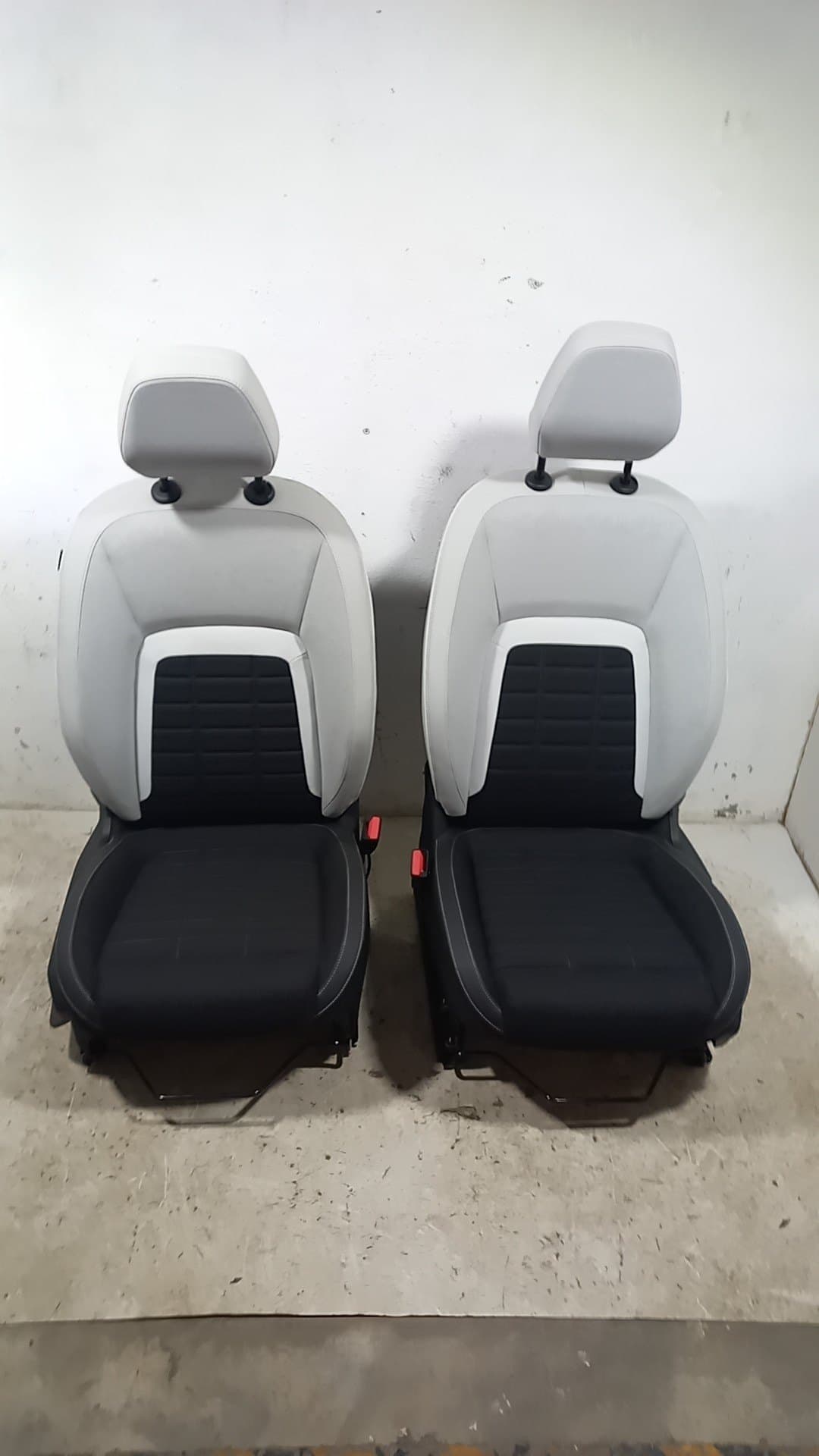 Juego asientos completo CITROEN CITROËN C3 IV (CC_, CB_)