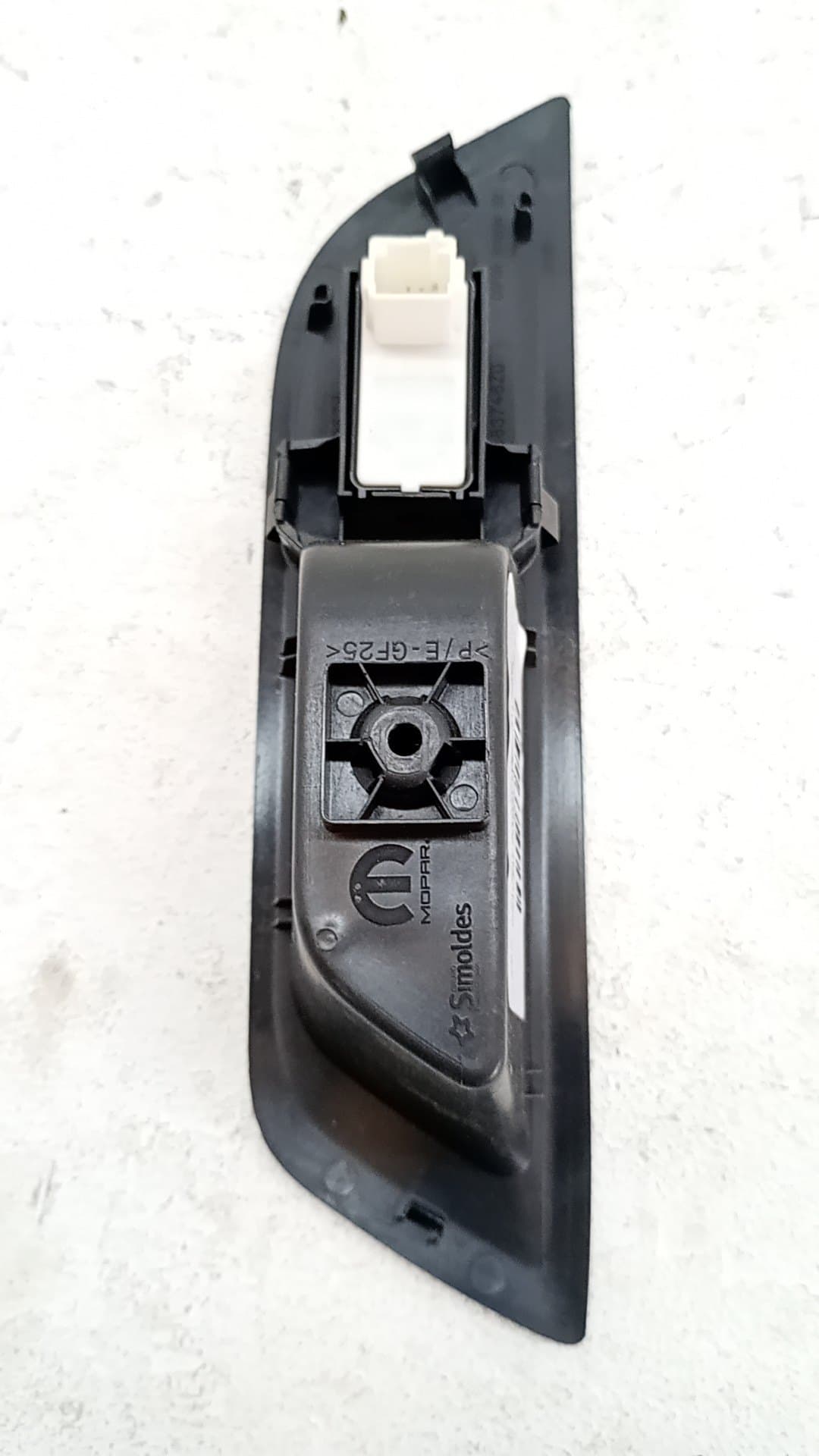 Mando elevalunas trasero izquierdo CITROEN CITROËN C3 IV (CC_, CB_) 2