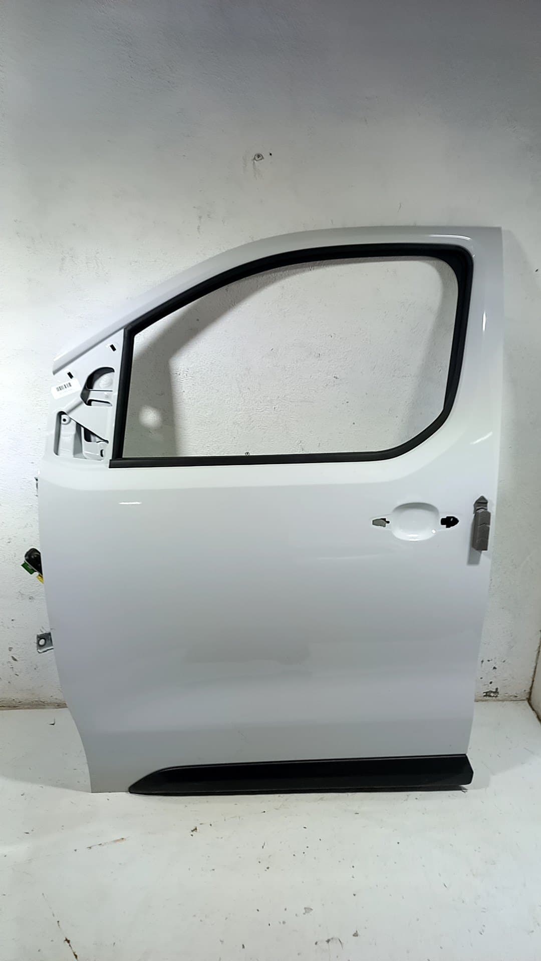 Puerta delantera izquierda CITROEN JUMPY SPACETOURER 4