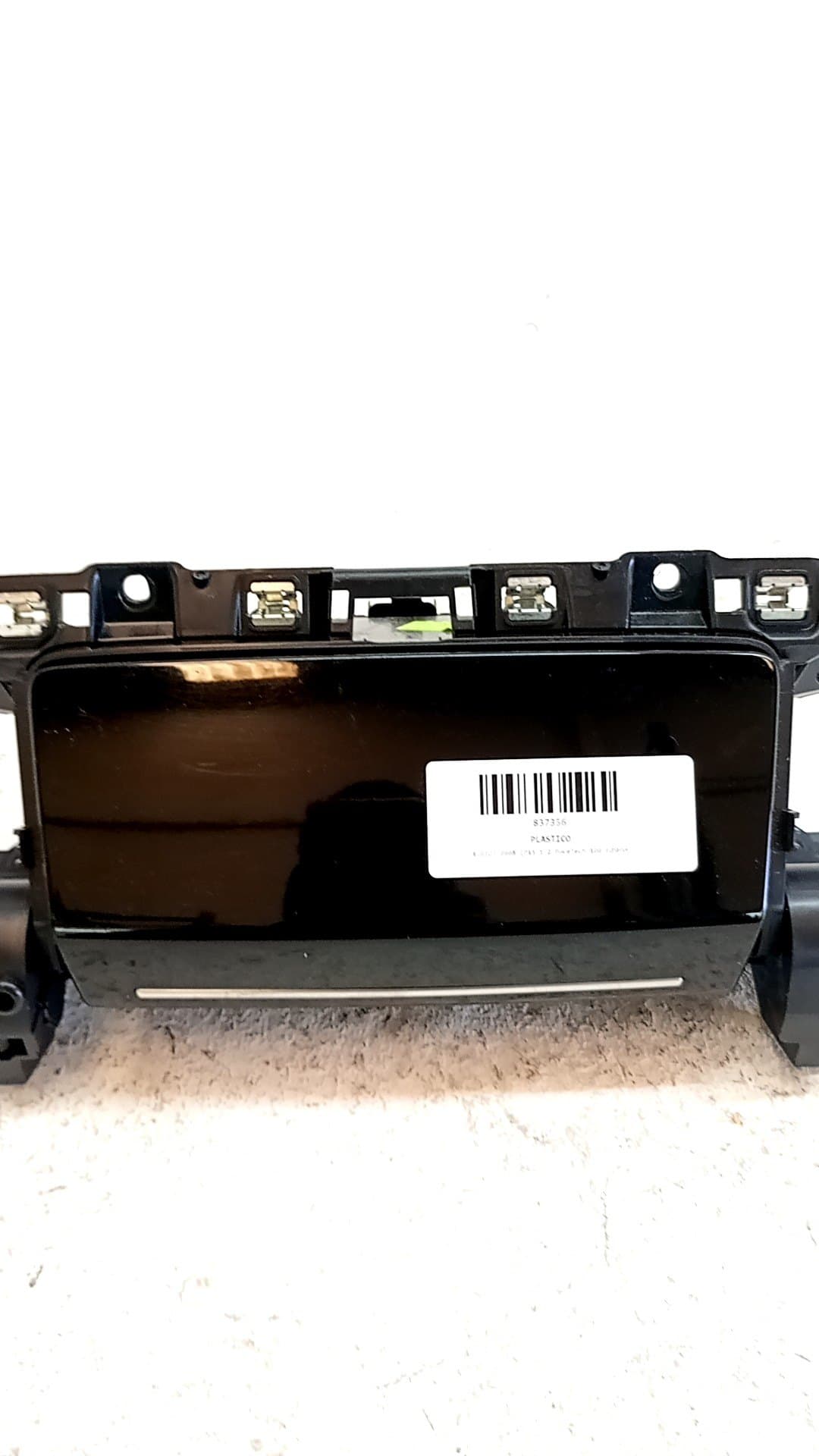 Plastico PEUGEOT 2008 (P1) 4