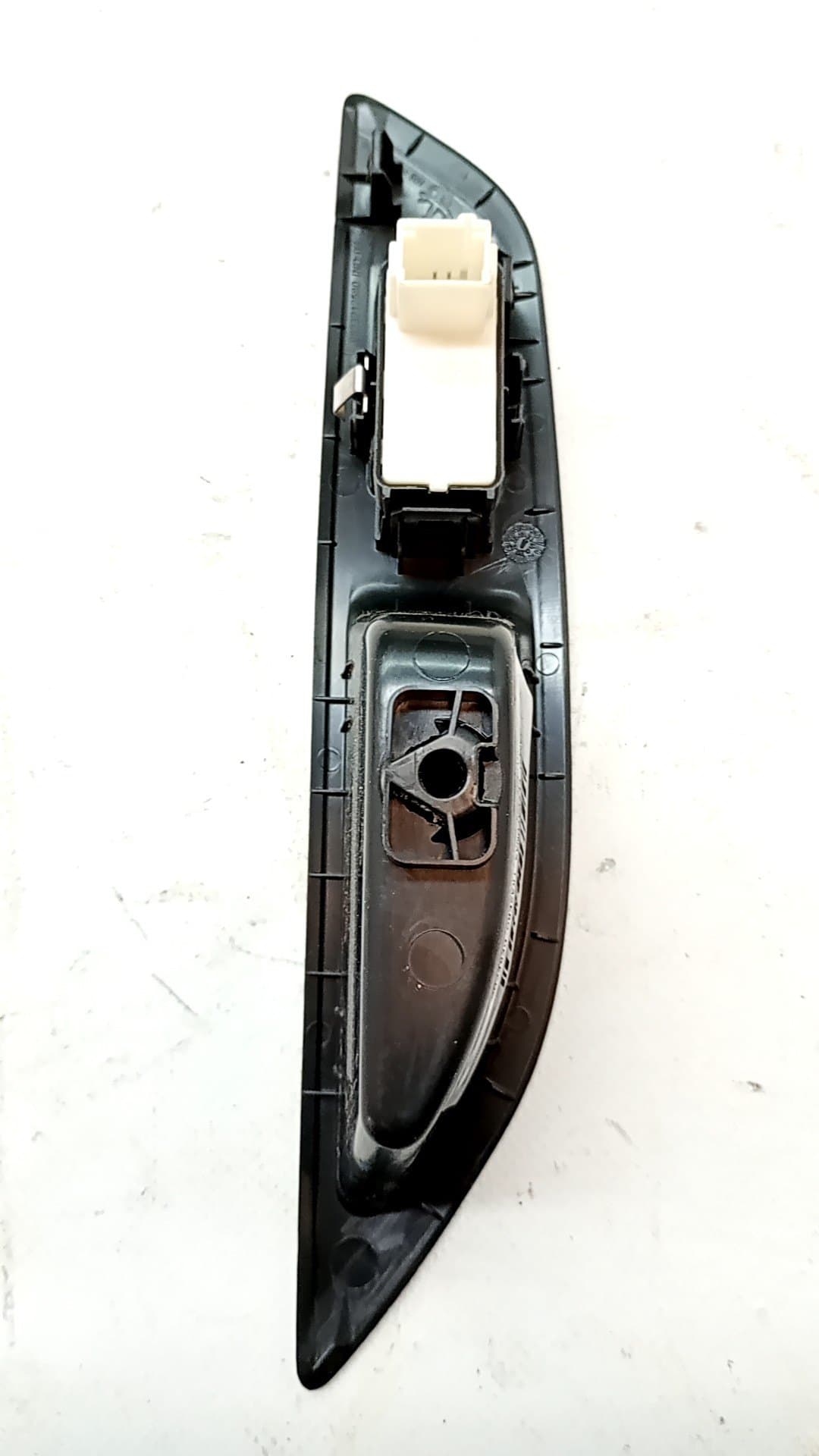Mando elevalunas trasero derecho PEUGEOT 208 (P2) 3