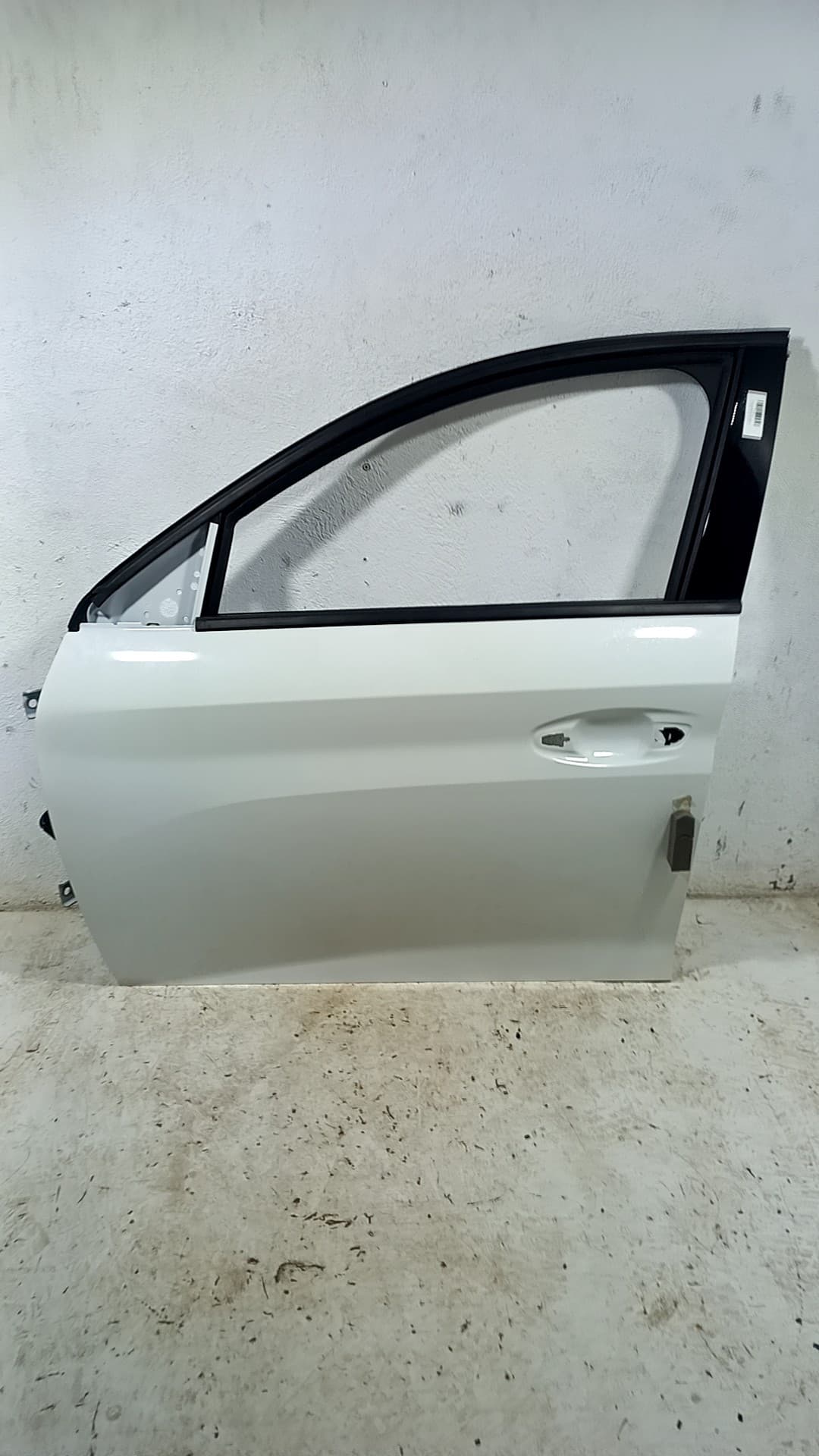 Puerta delantera izquierda PEUGEOT 208 (P2)