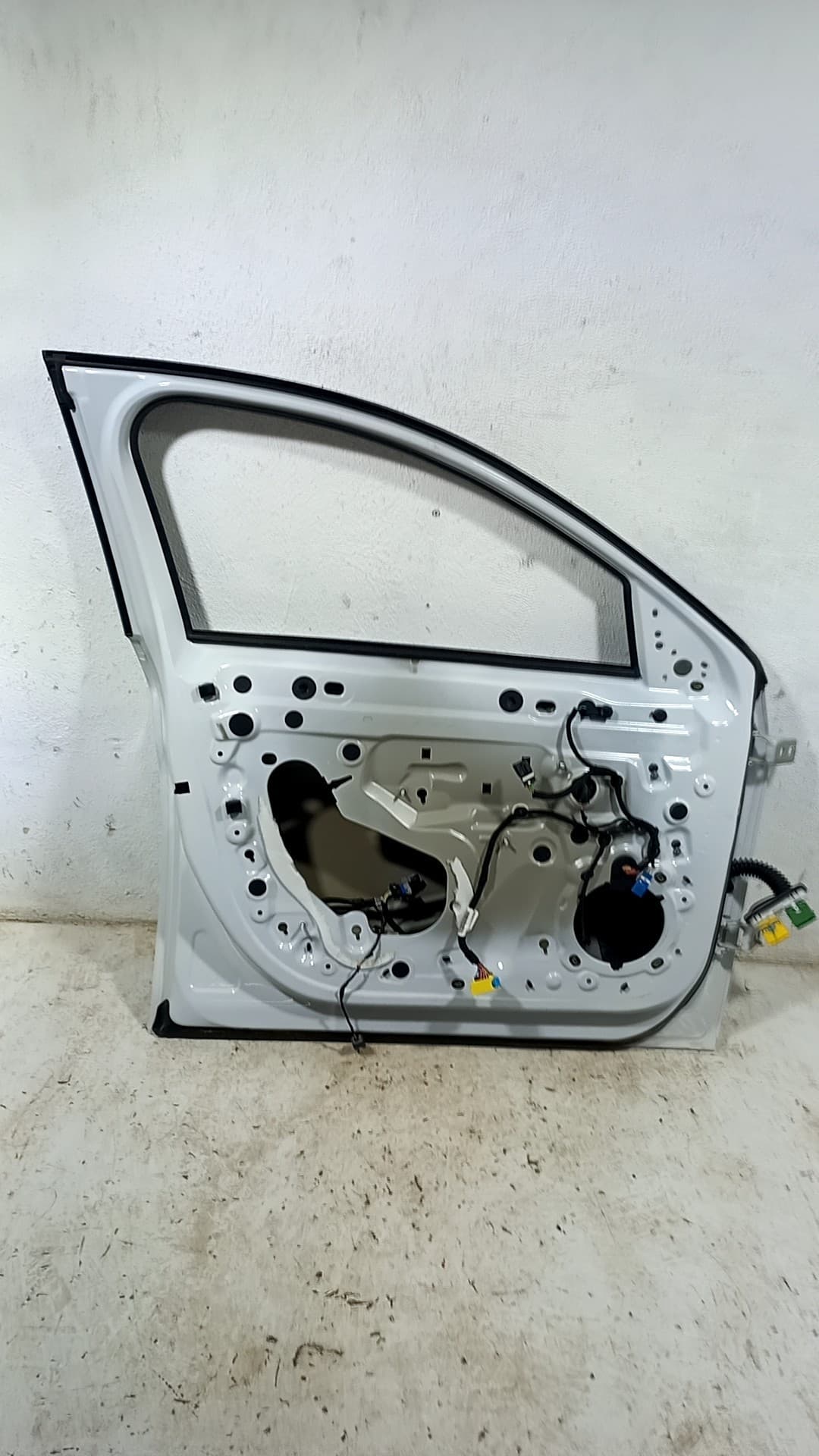 Puerta delantera izquierda PEUGEOT 208 (P2) 2