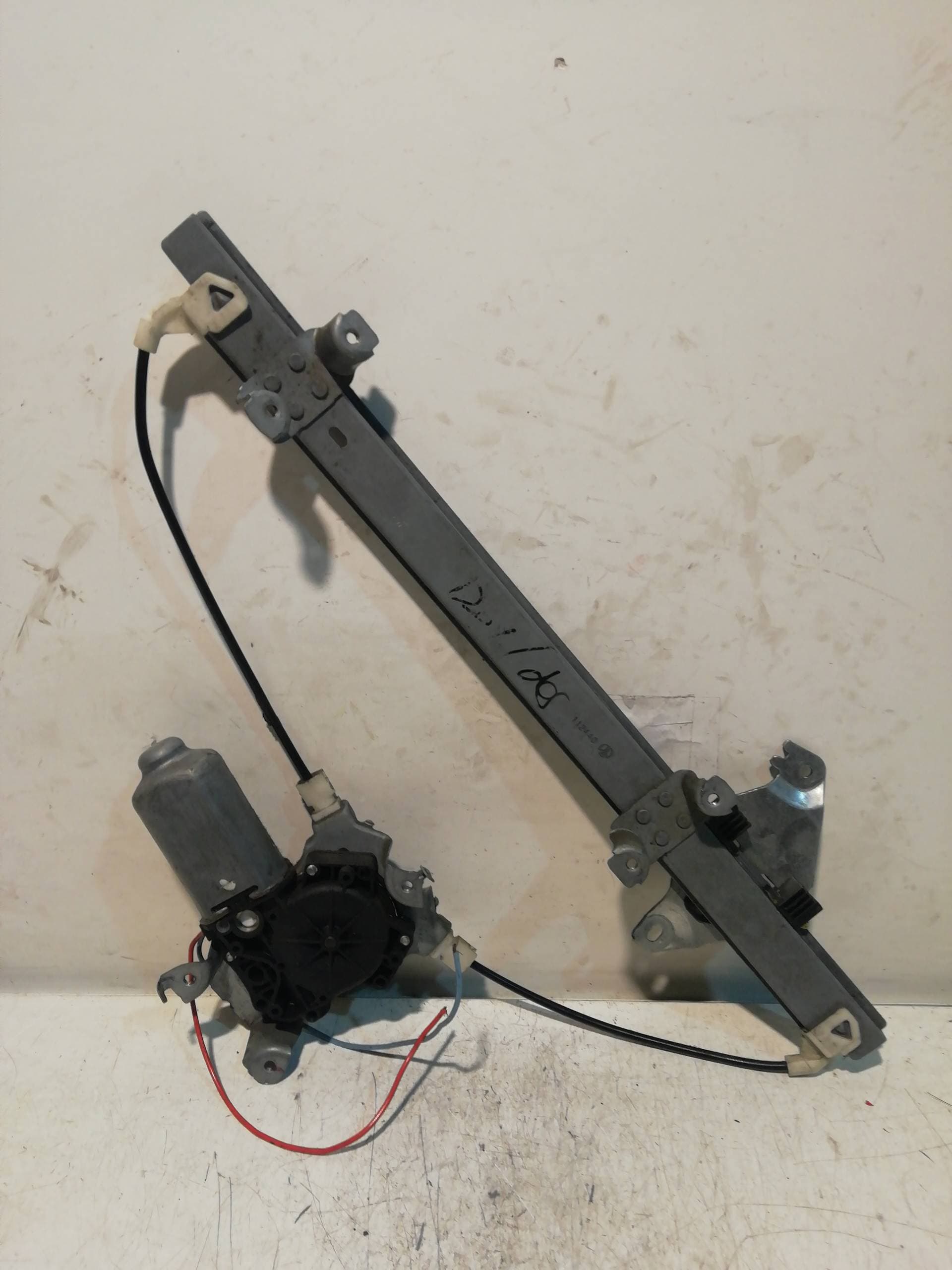Elevalunas delantero derecho NISSAN PRIMERA BERLINA (P11) 3