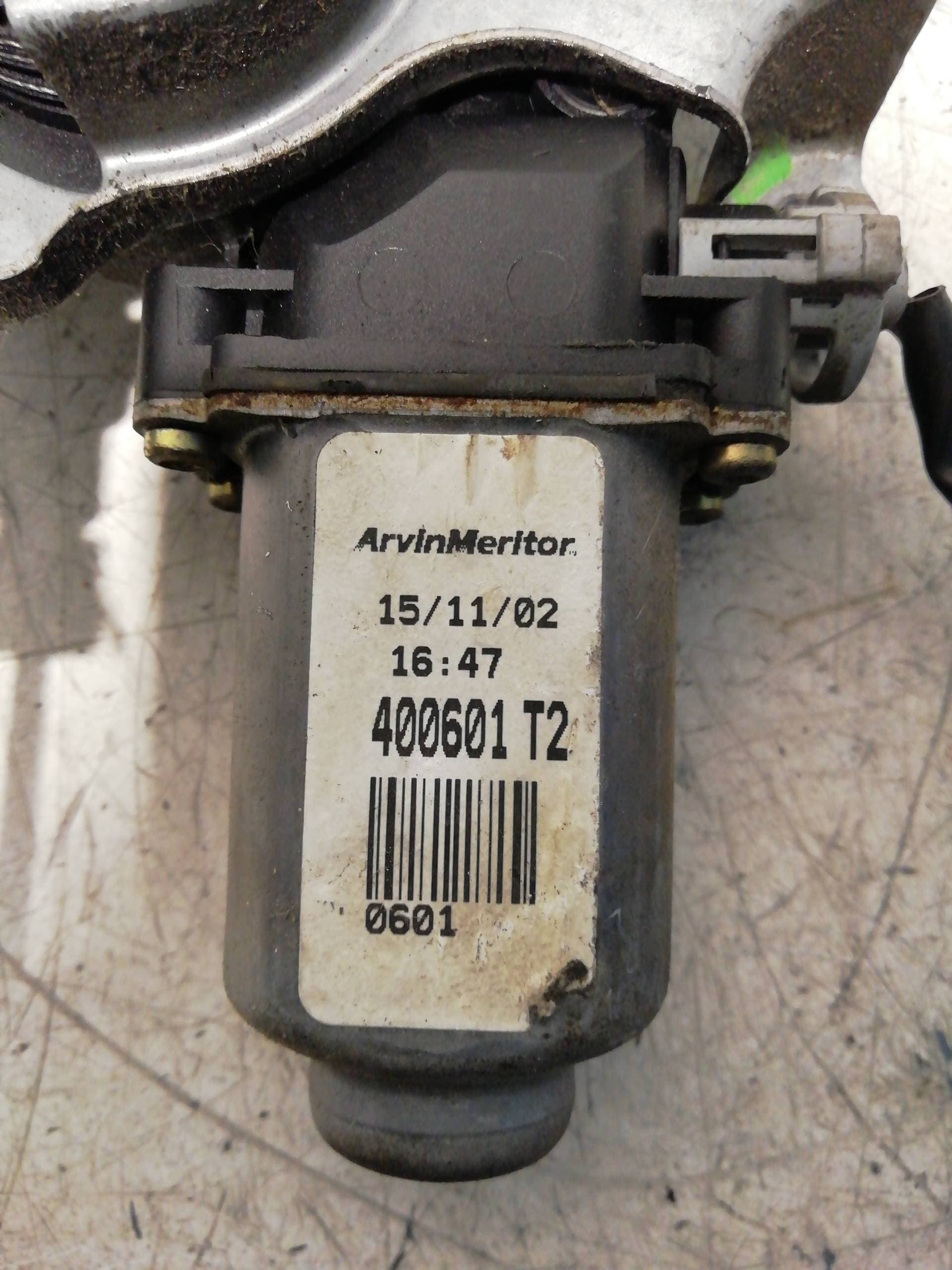 Elevalunas trasero izquierdo NISSAN PRIMERA BERLINA (P11) 3