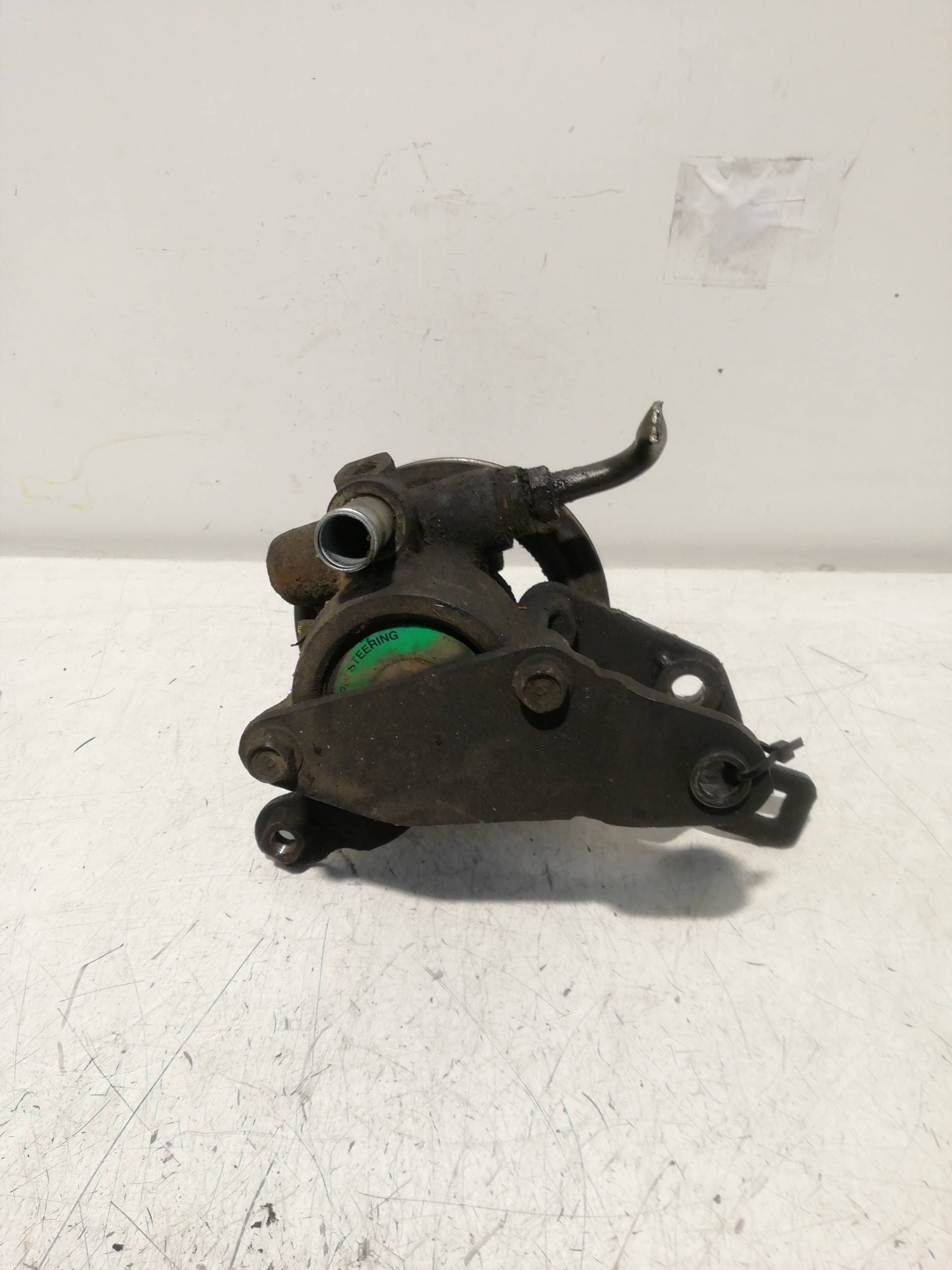 Bomba direccion OPEL CORSA B 4